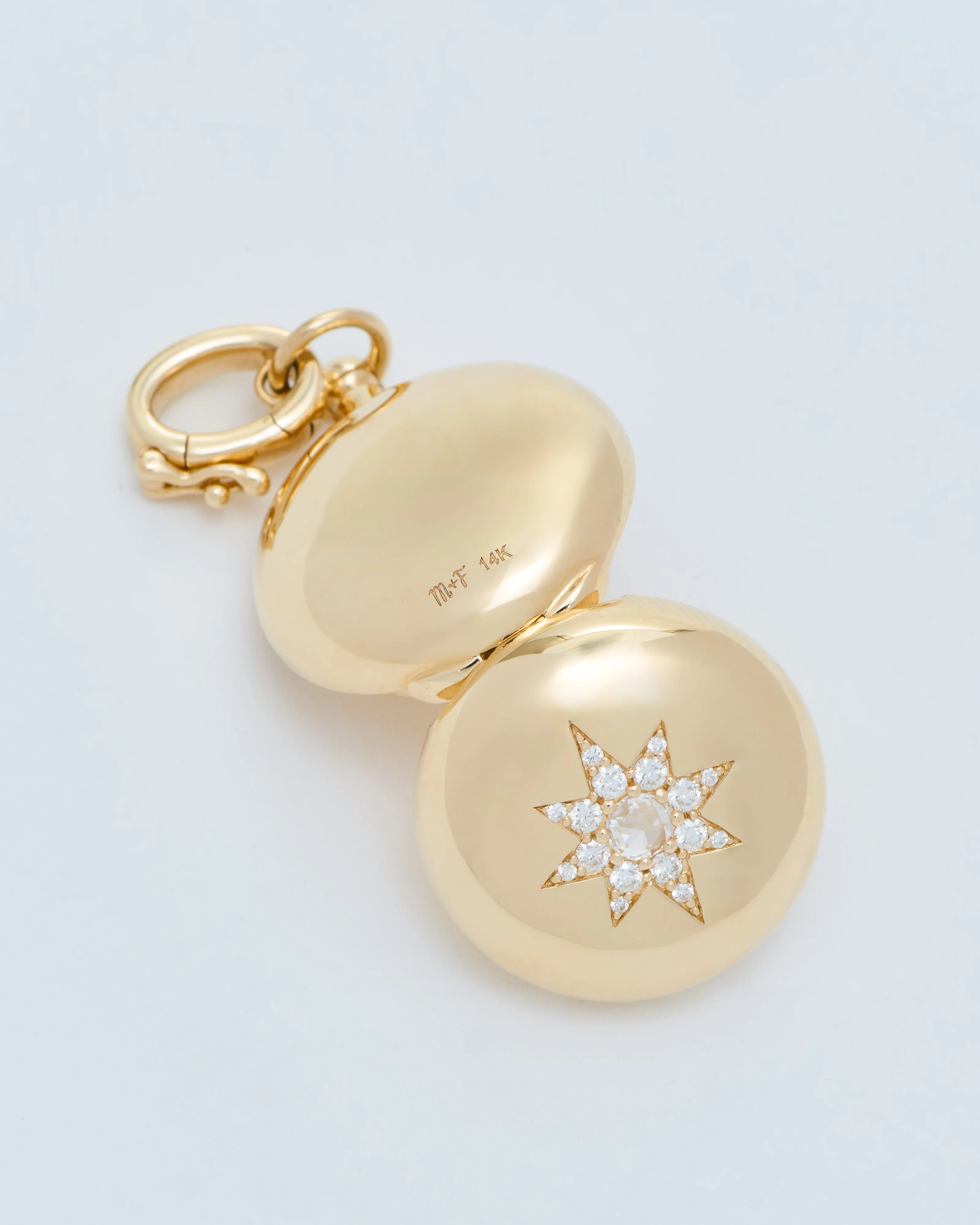 direction coin locket - Image 7