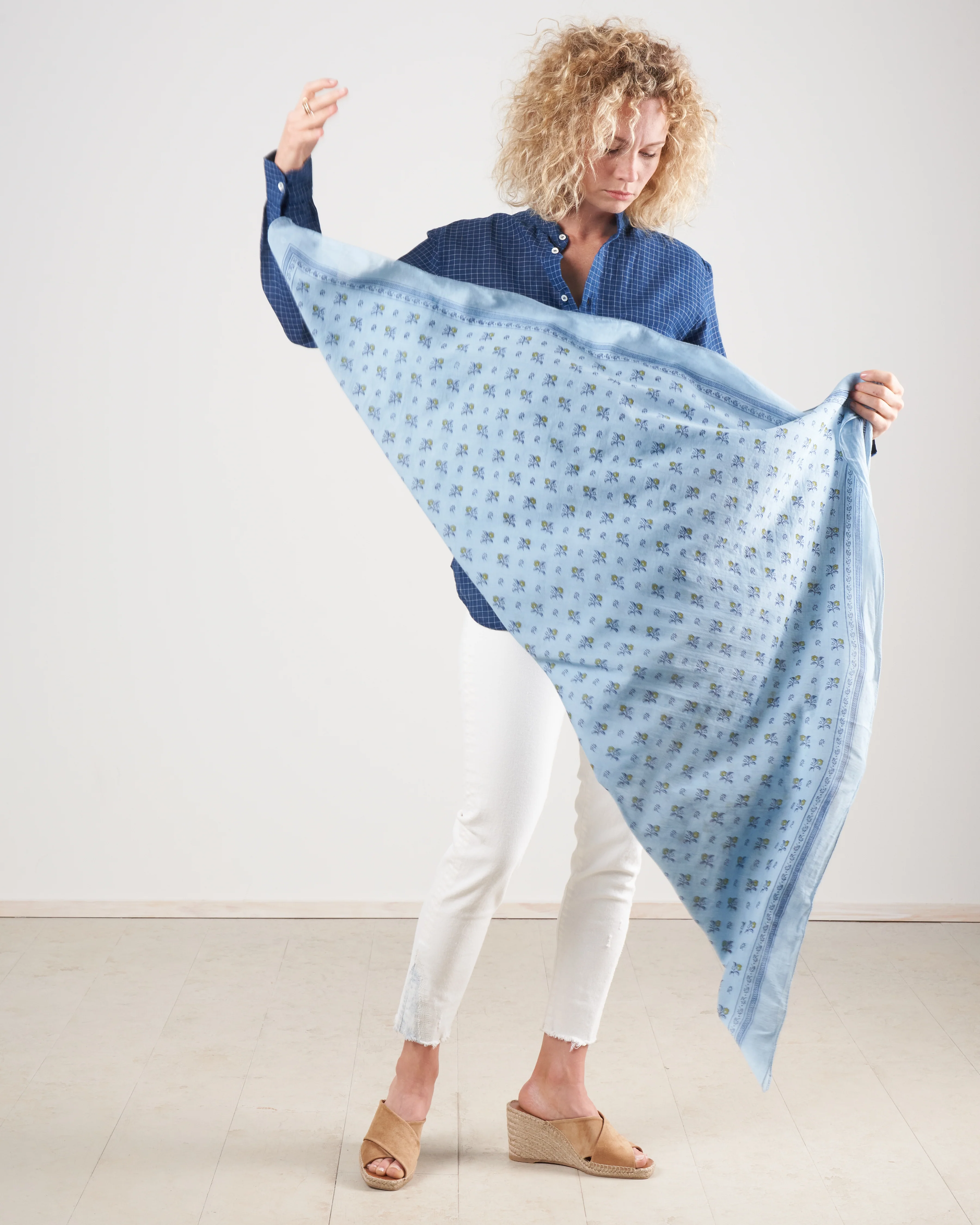 cotton scarf - dutch blue - Image 3