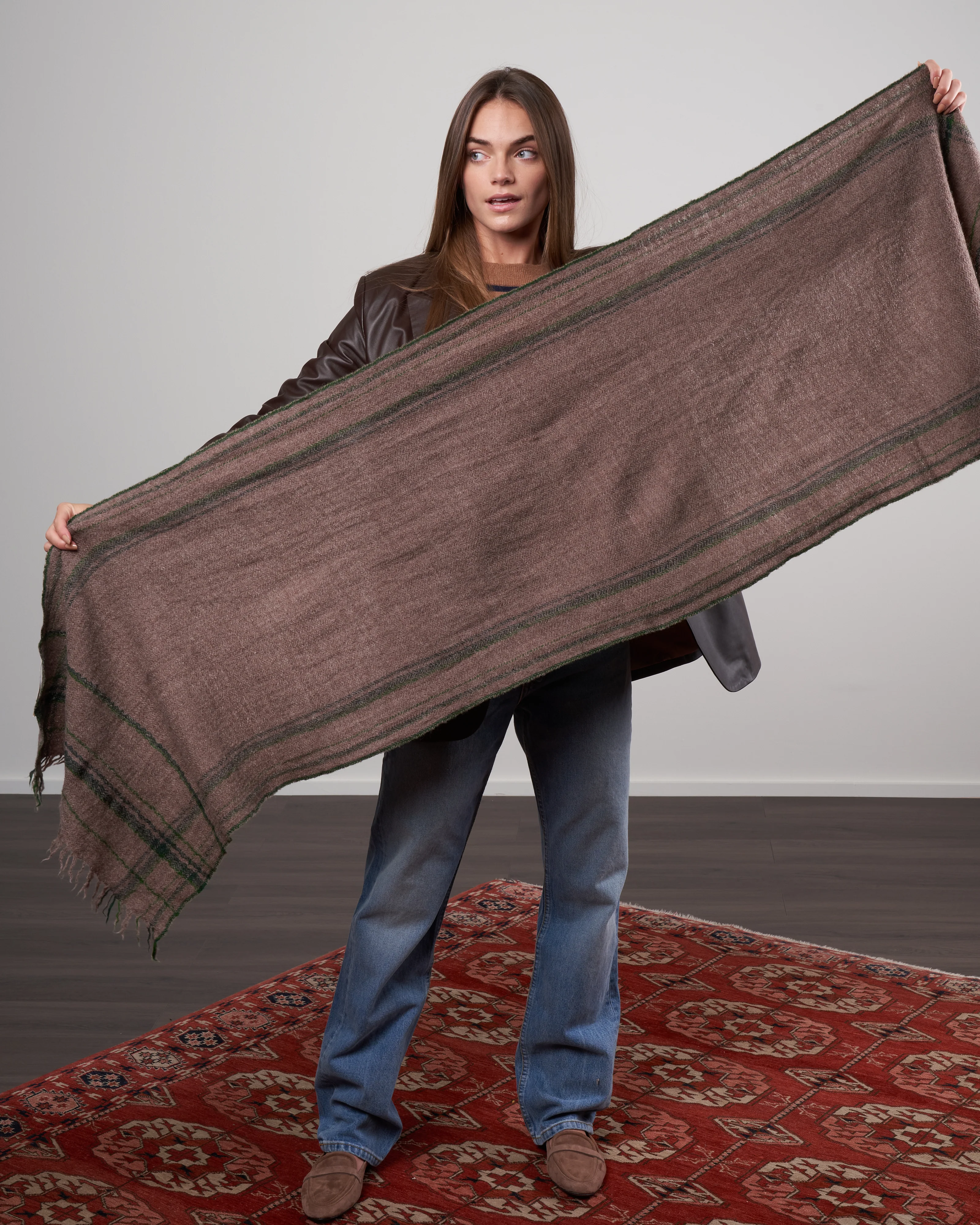 wool scarf - evergreen - Image 2