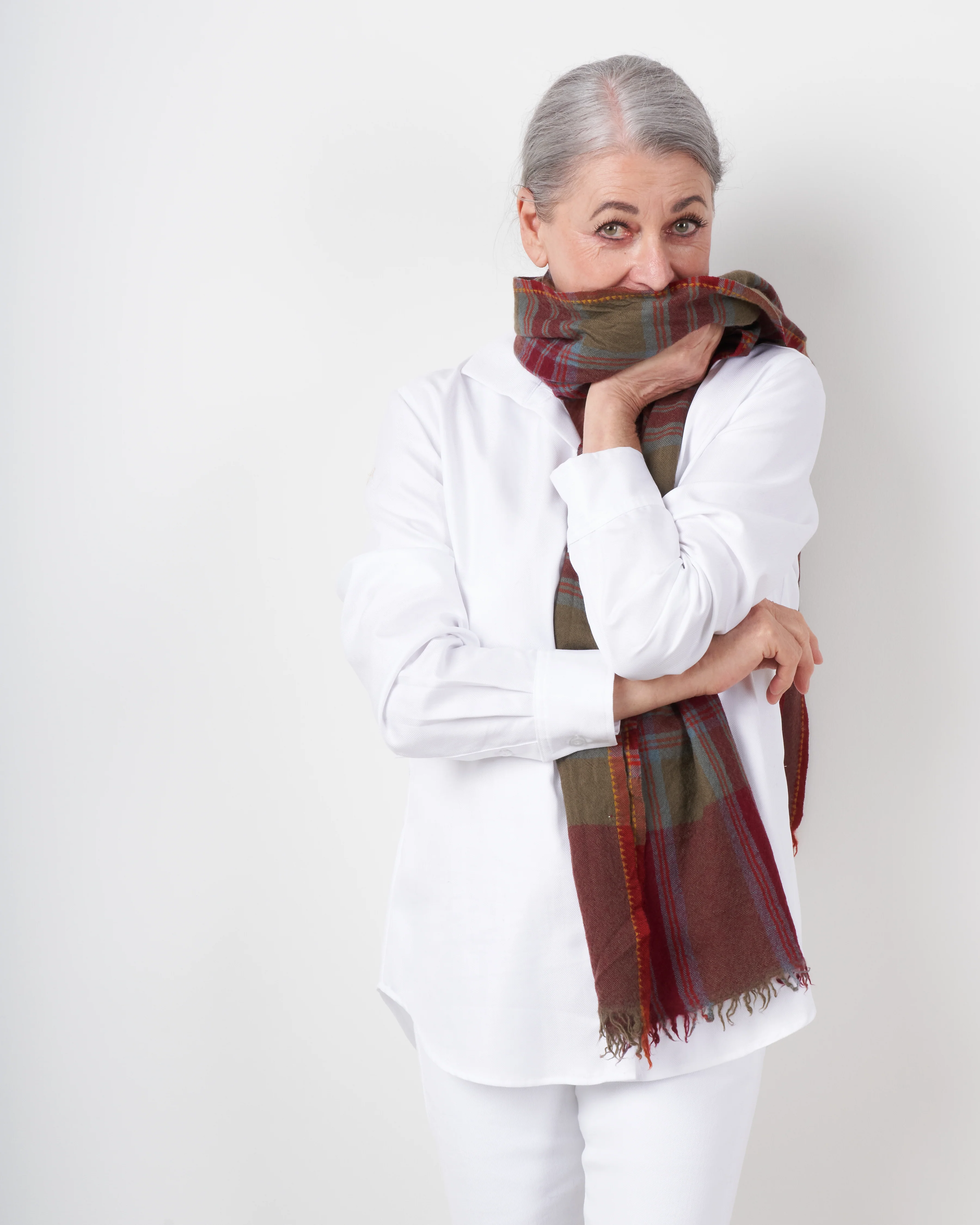 wool cashmere scarf - burgundy - Image 2
