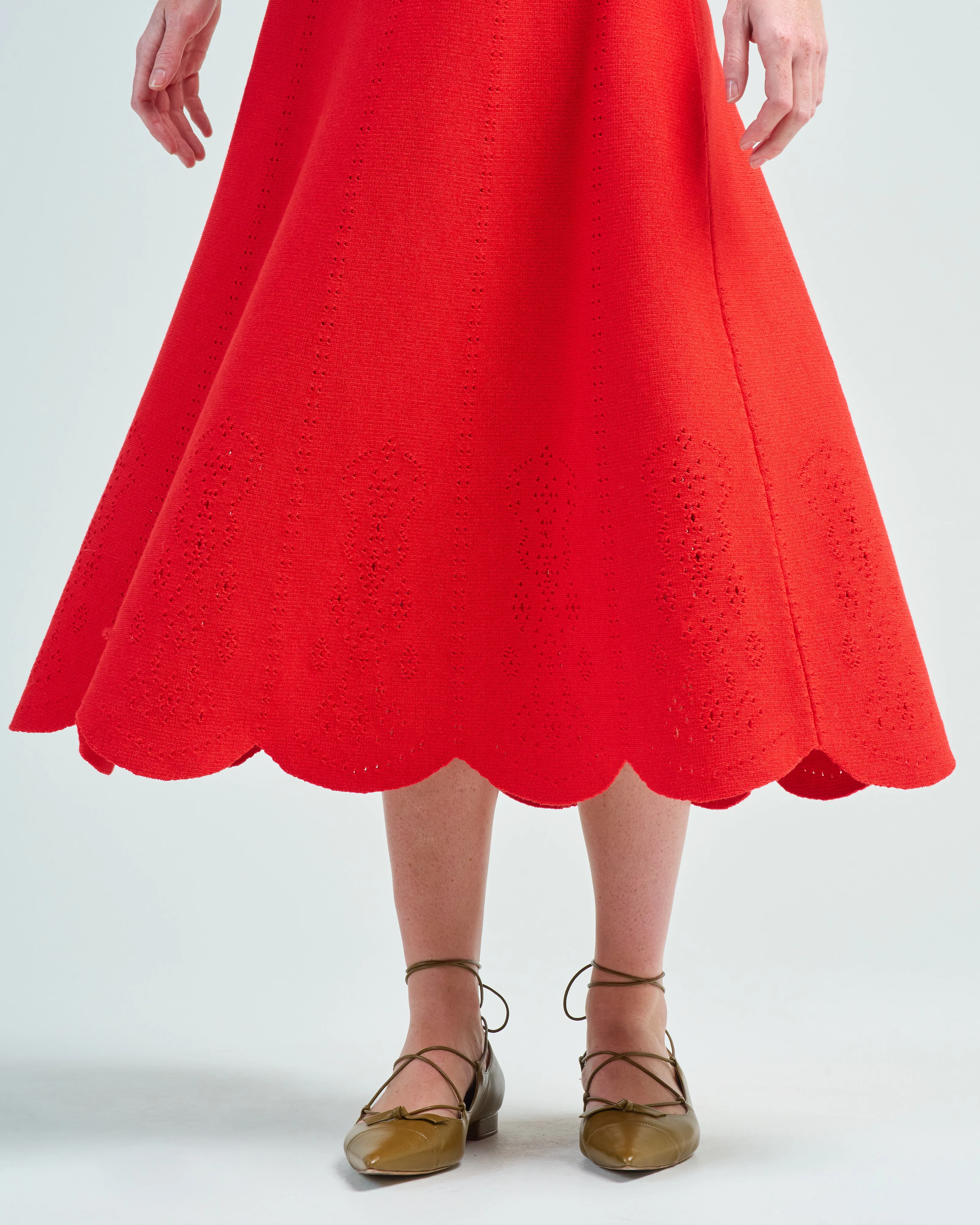 biscotte embroidery scalloped long skirt - Image 5