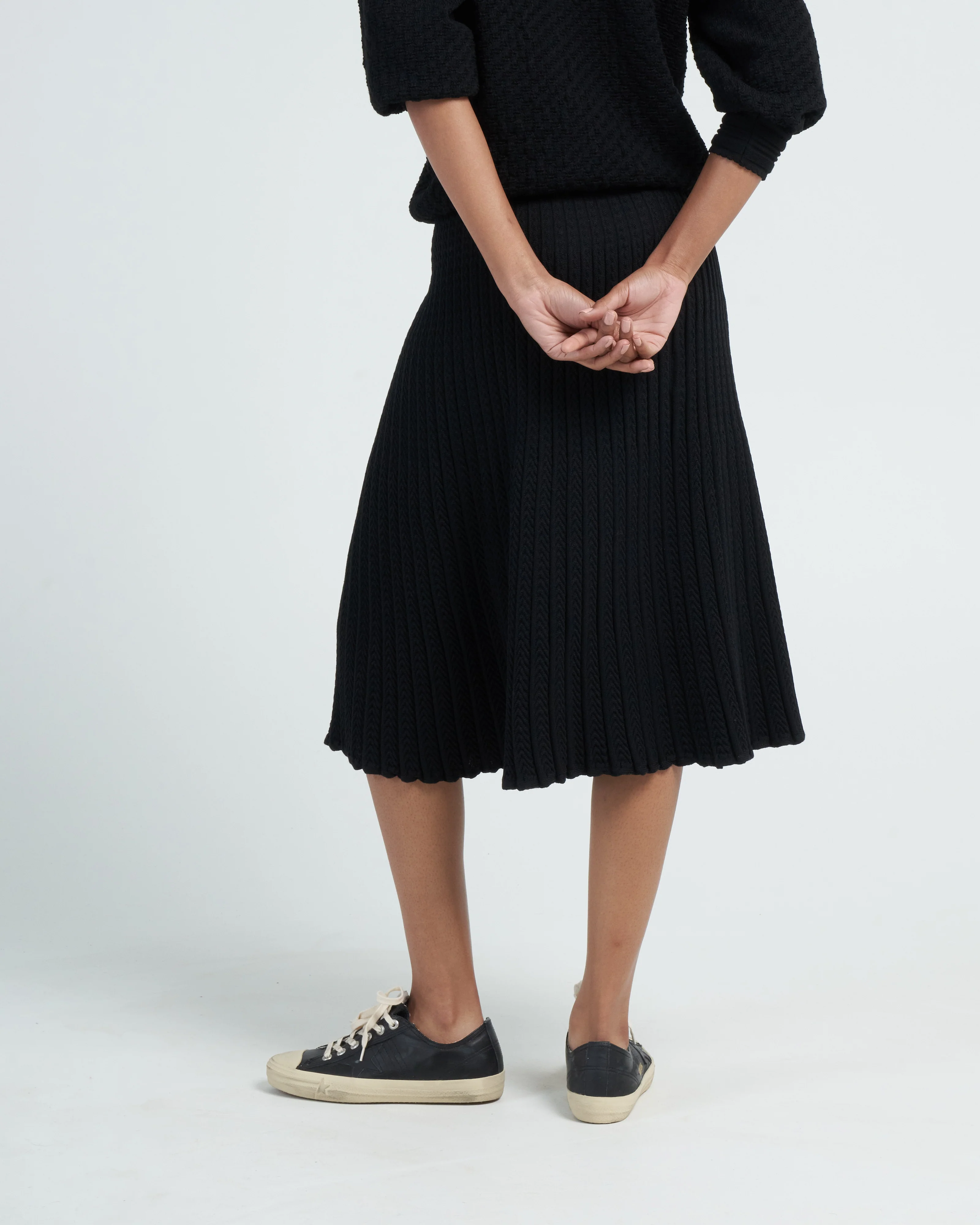 chevron knit flowing skirt - black - Image 4