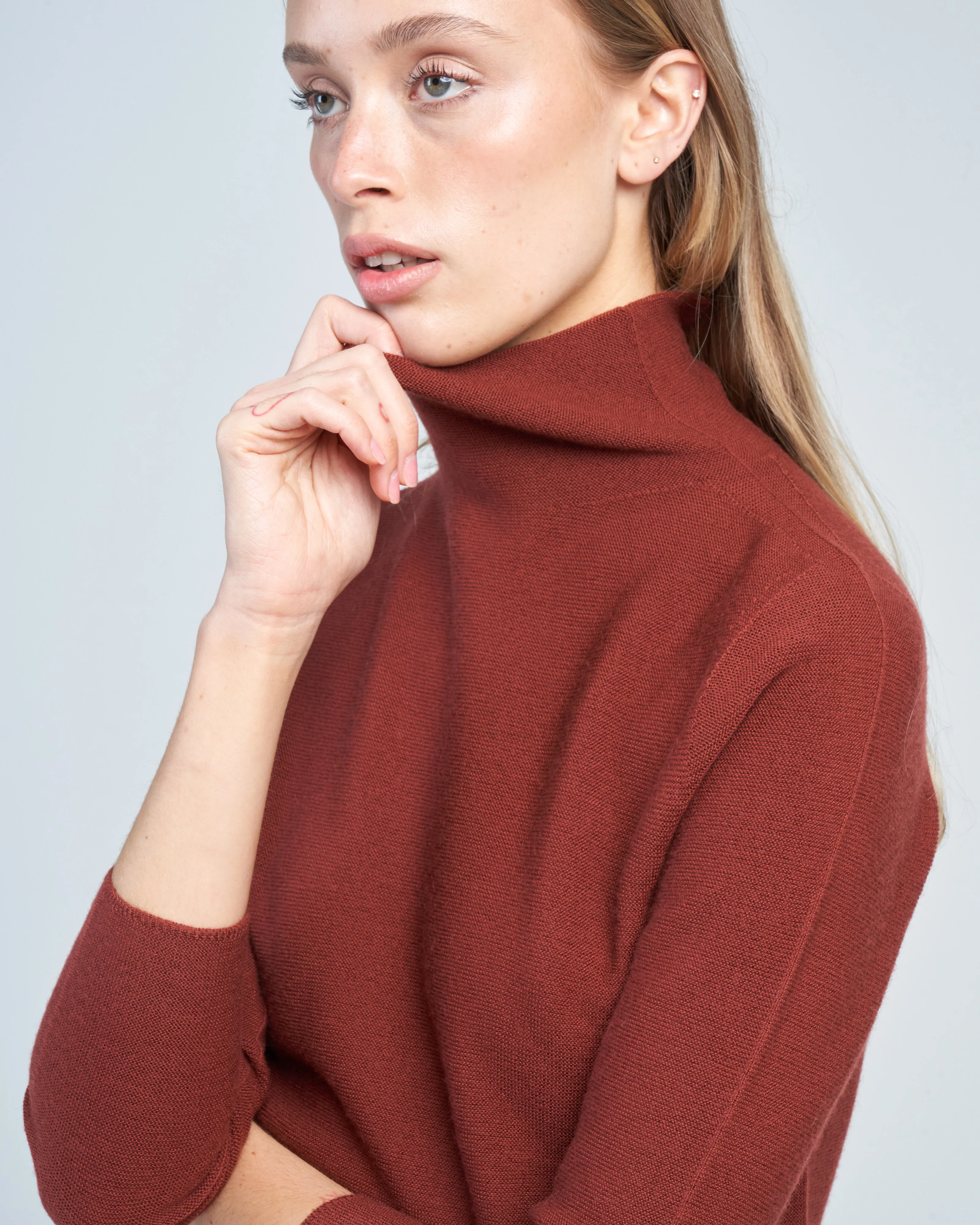 fitted turtleneck - Image 5