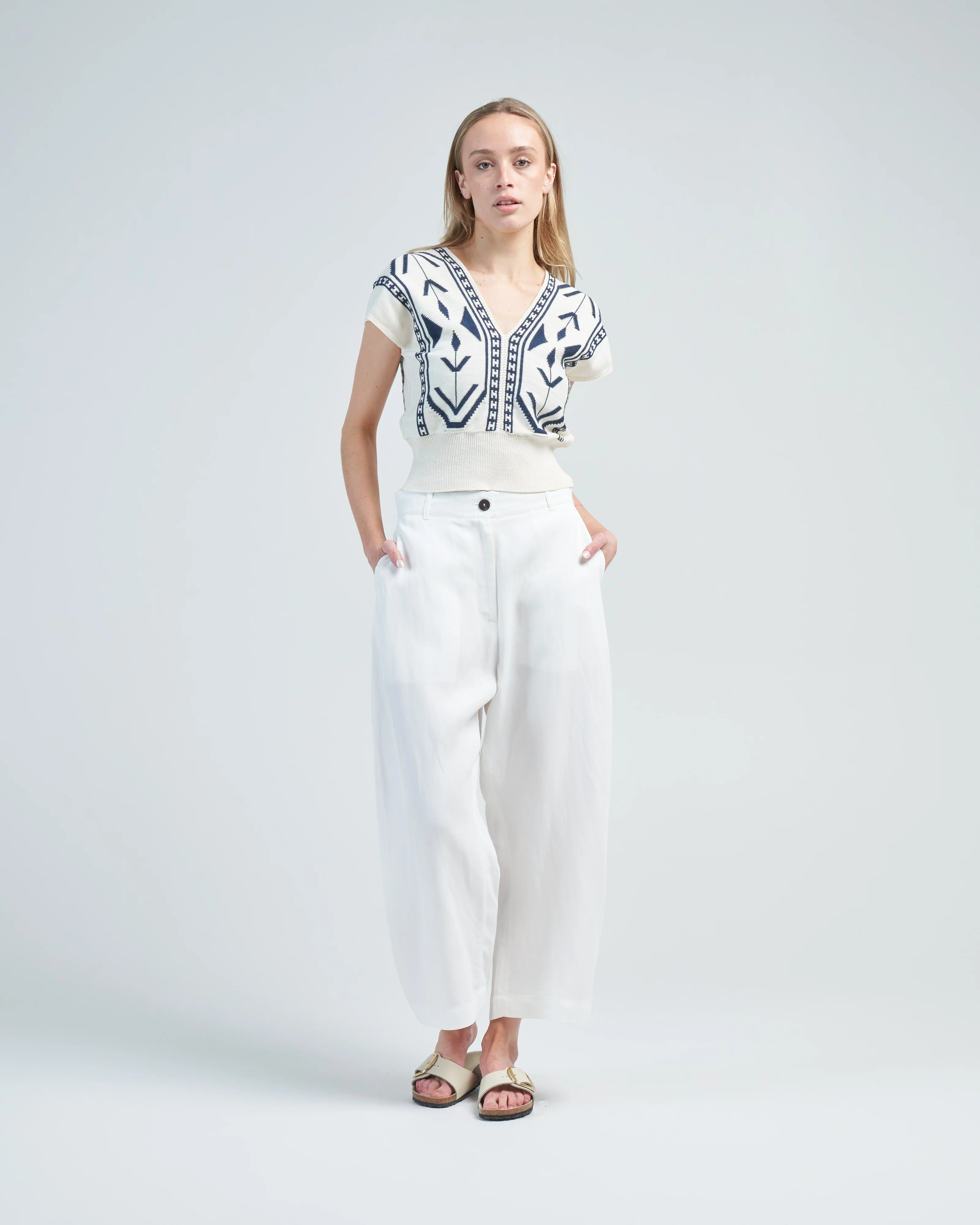 jacquard knit v-neck top - Image 3