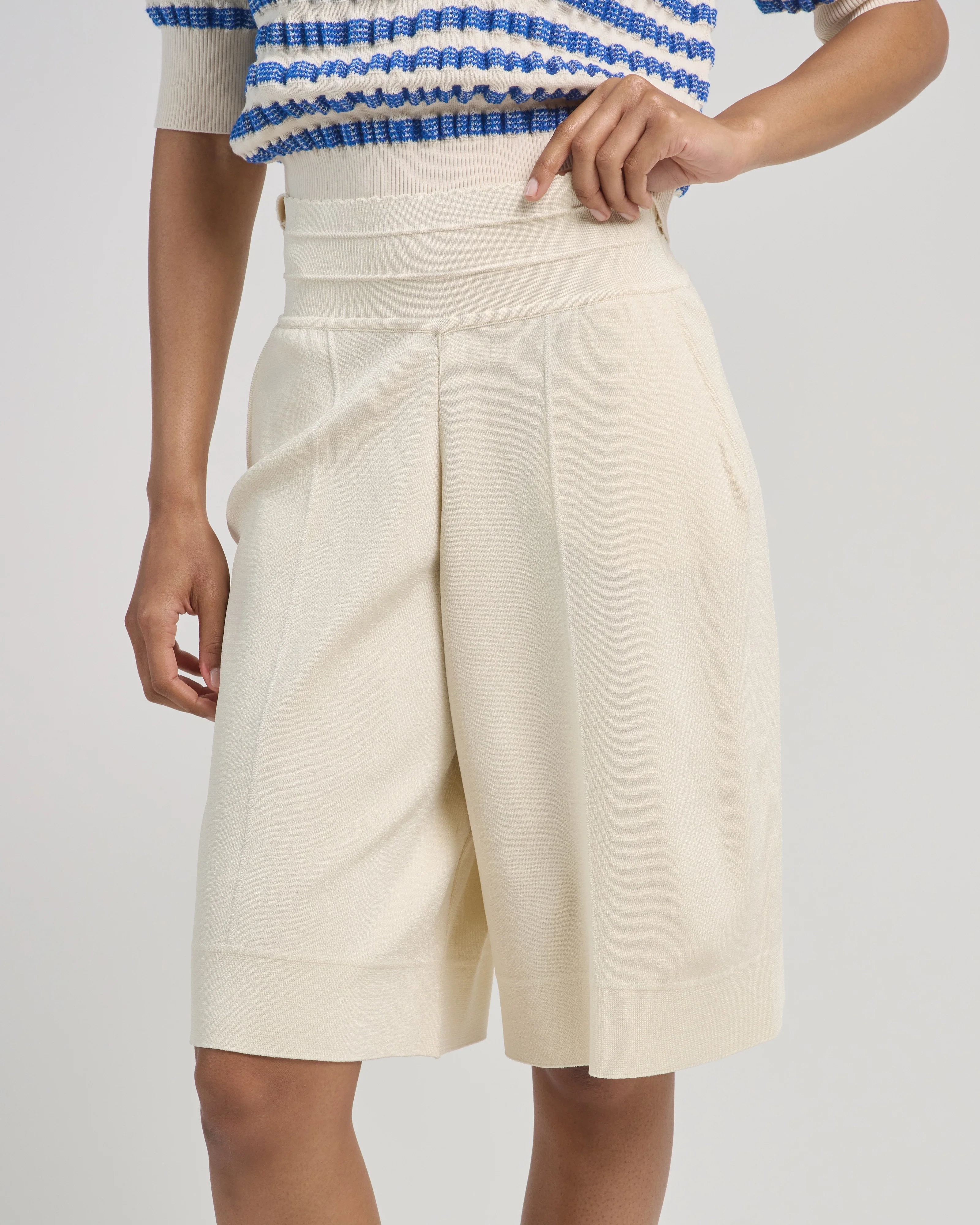 knit couture short - Image 5