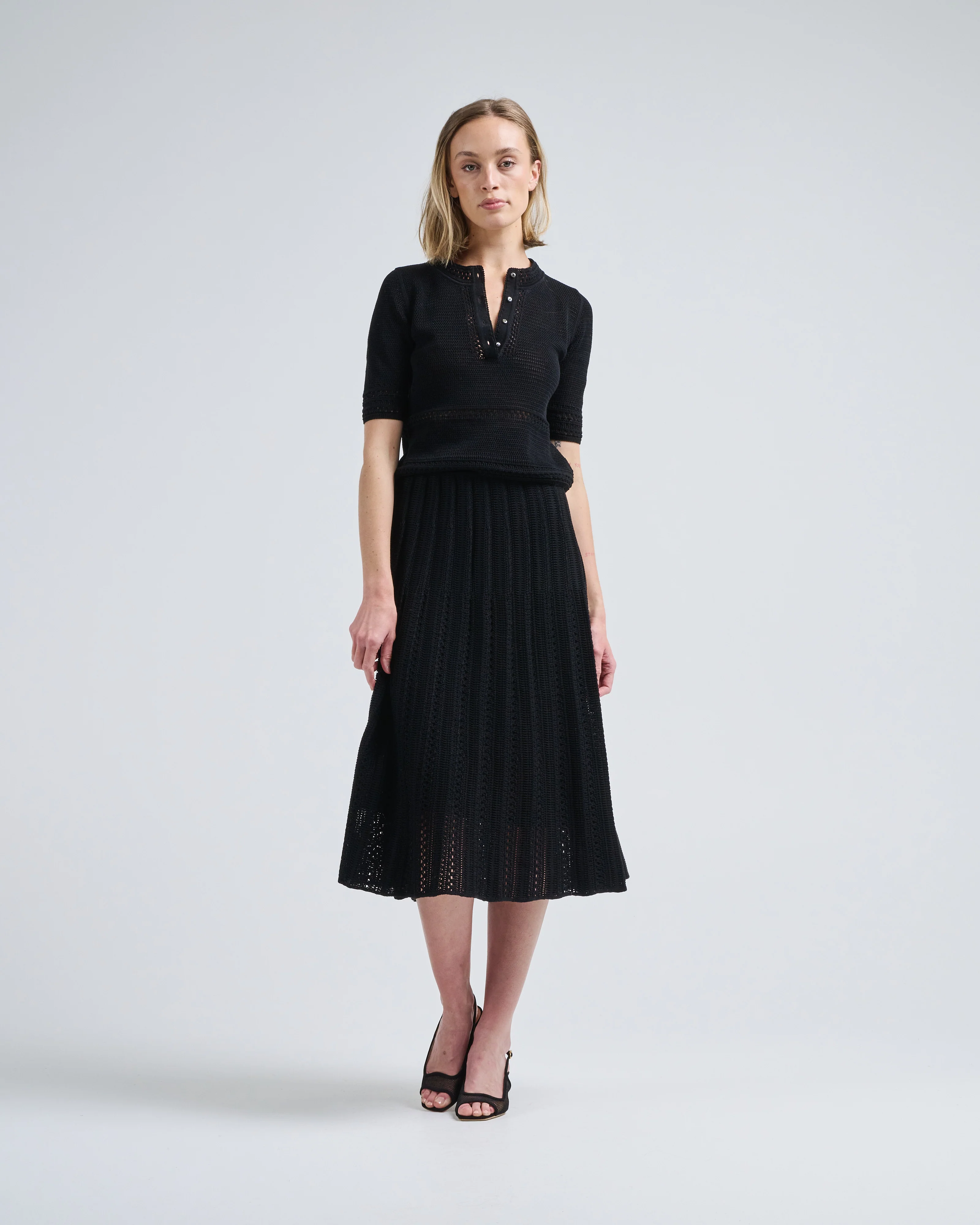 long skirt with macrame stitch - Image 2