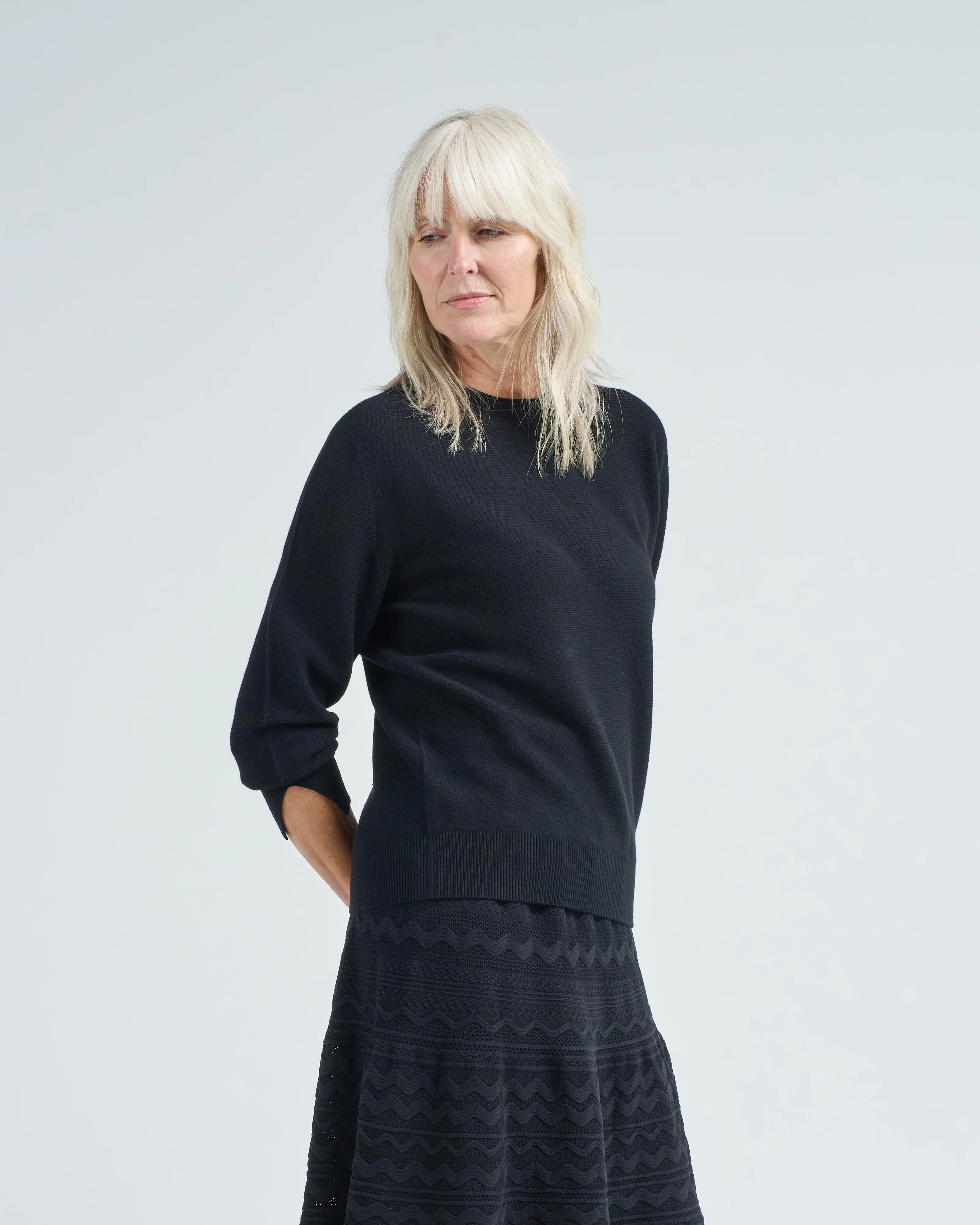 long sleeve jewelneck sweater - Image 4