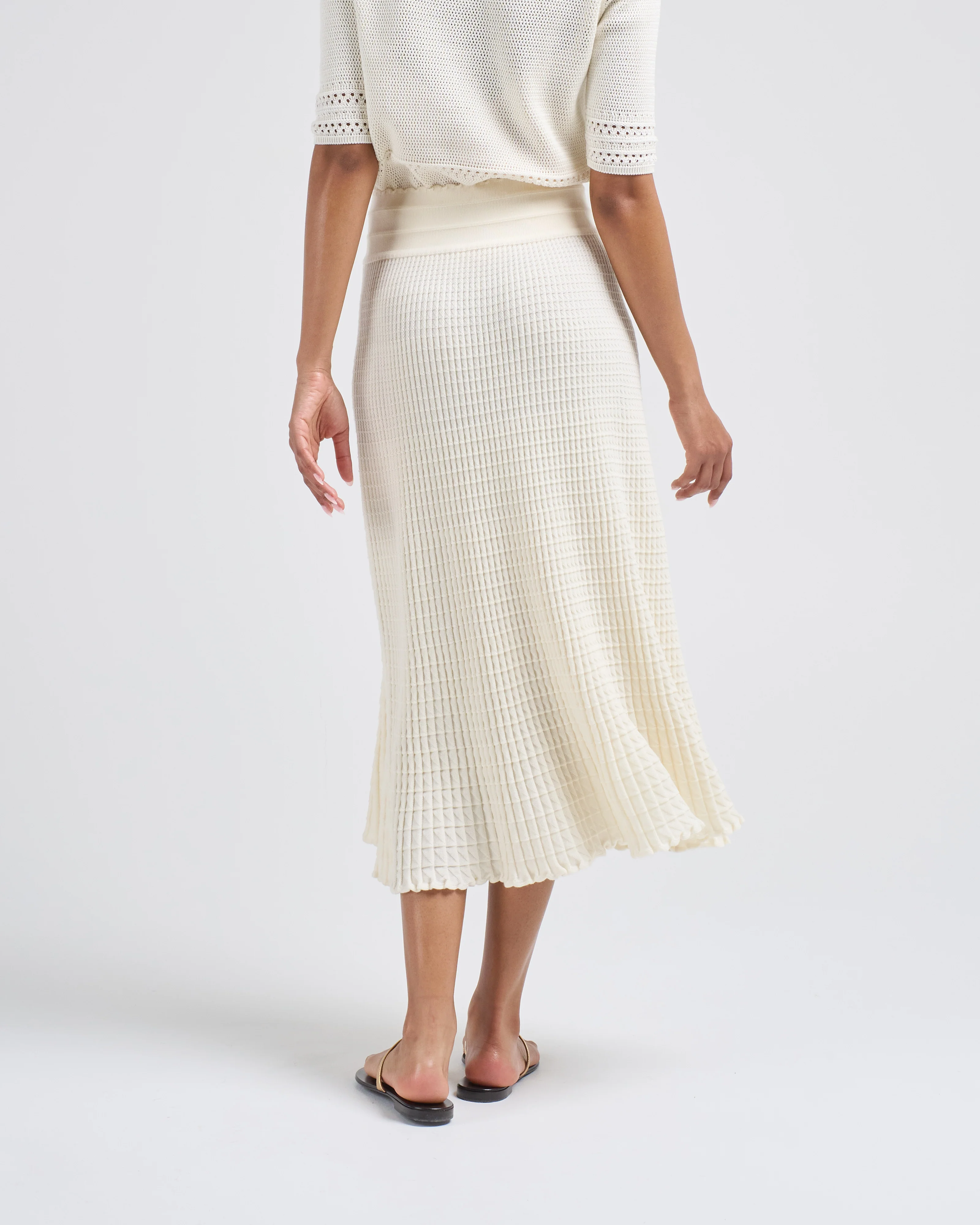 origami knit flowing skirt - Image 5