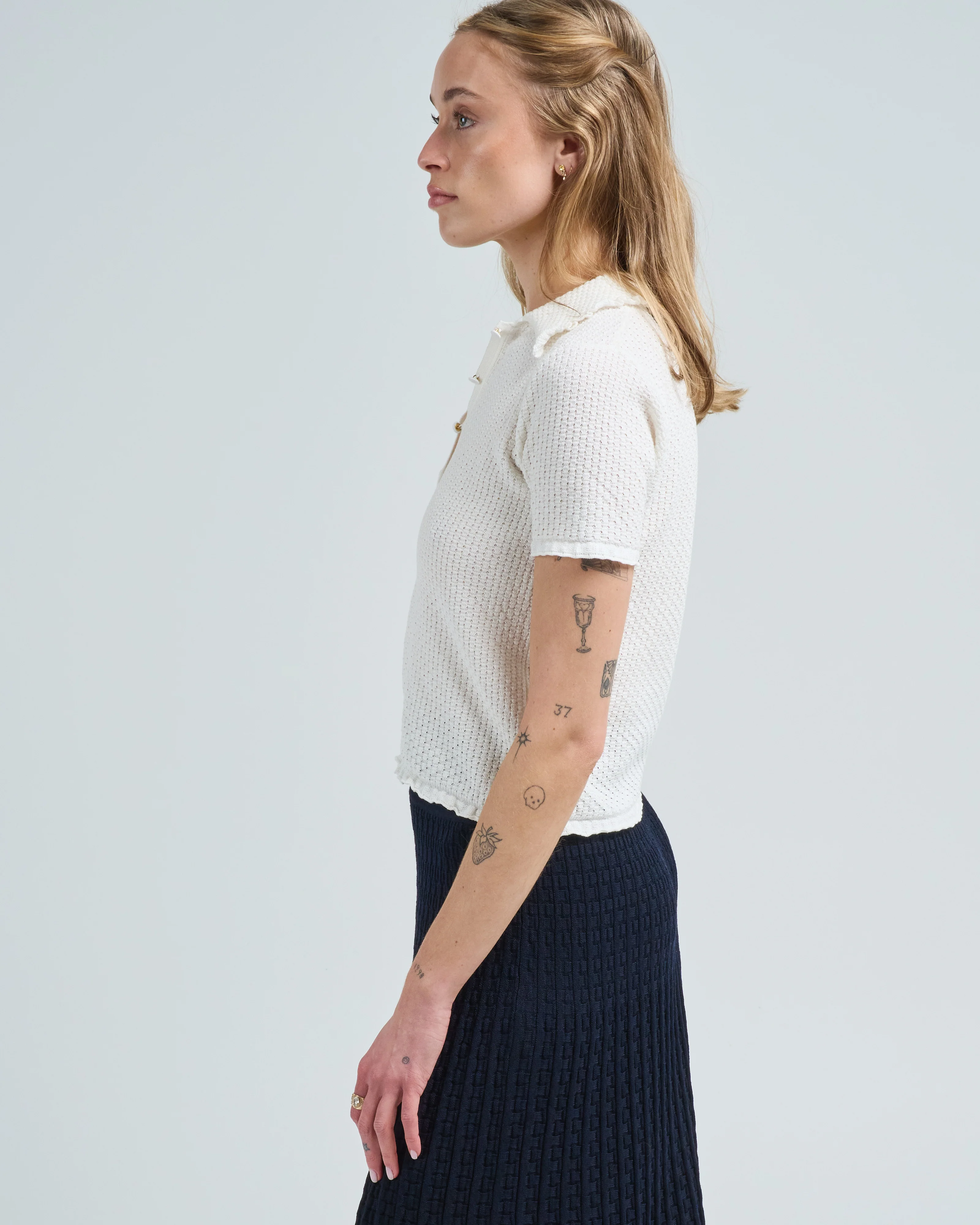 short sleeves light textured knit polo - Image 3