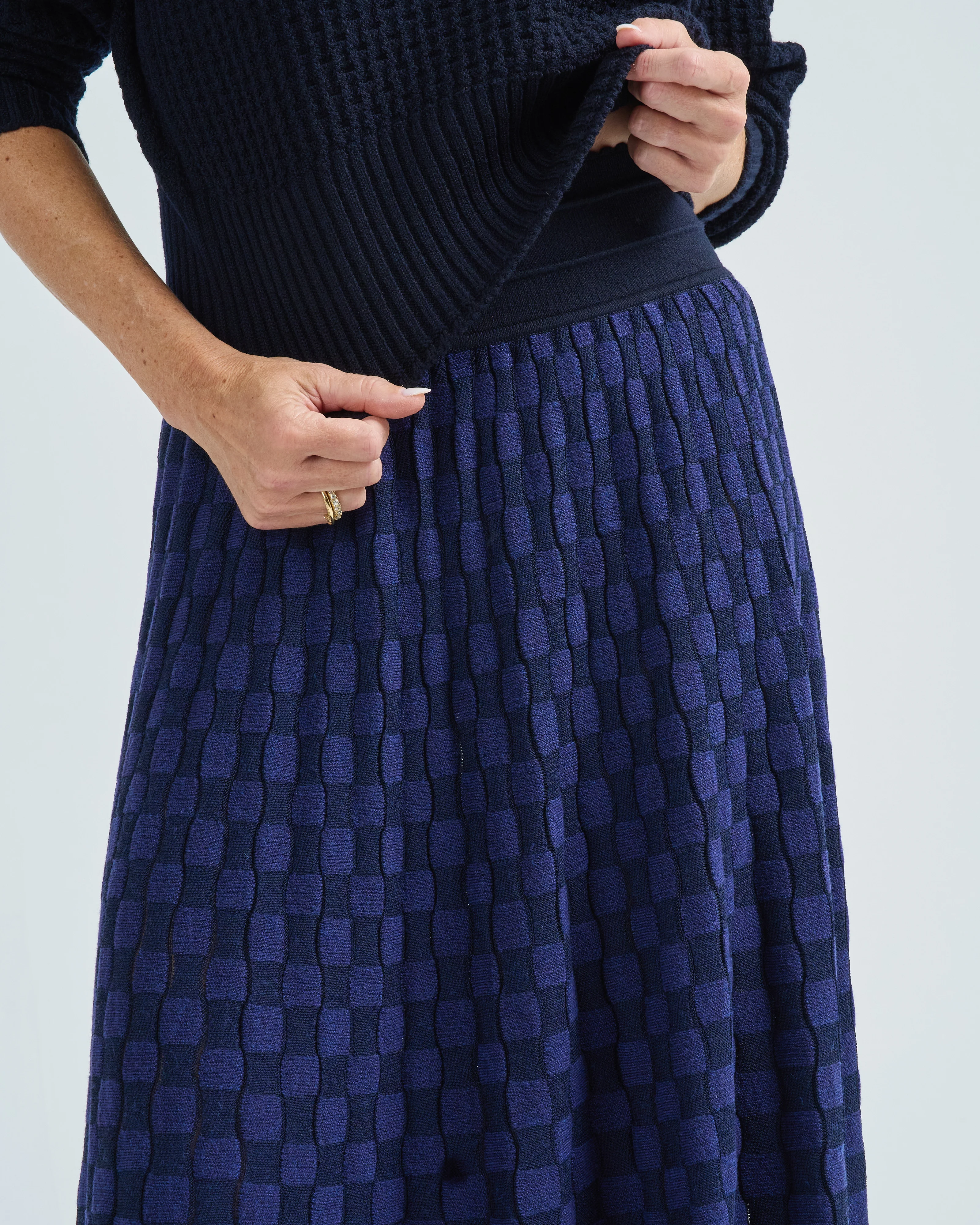 textured skirt - Image 5