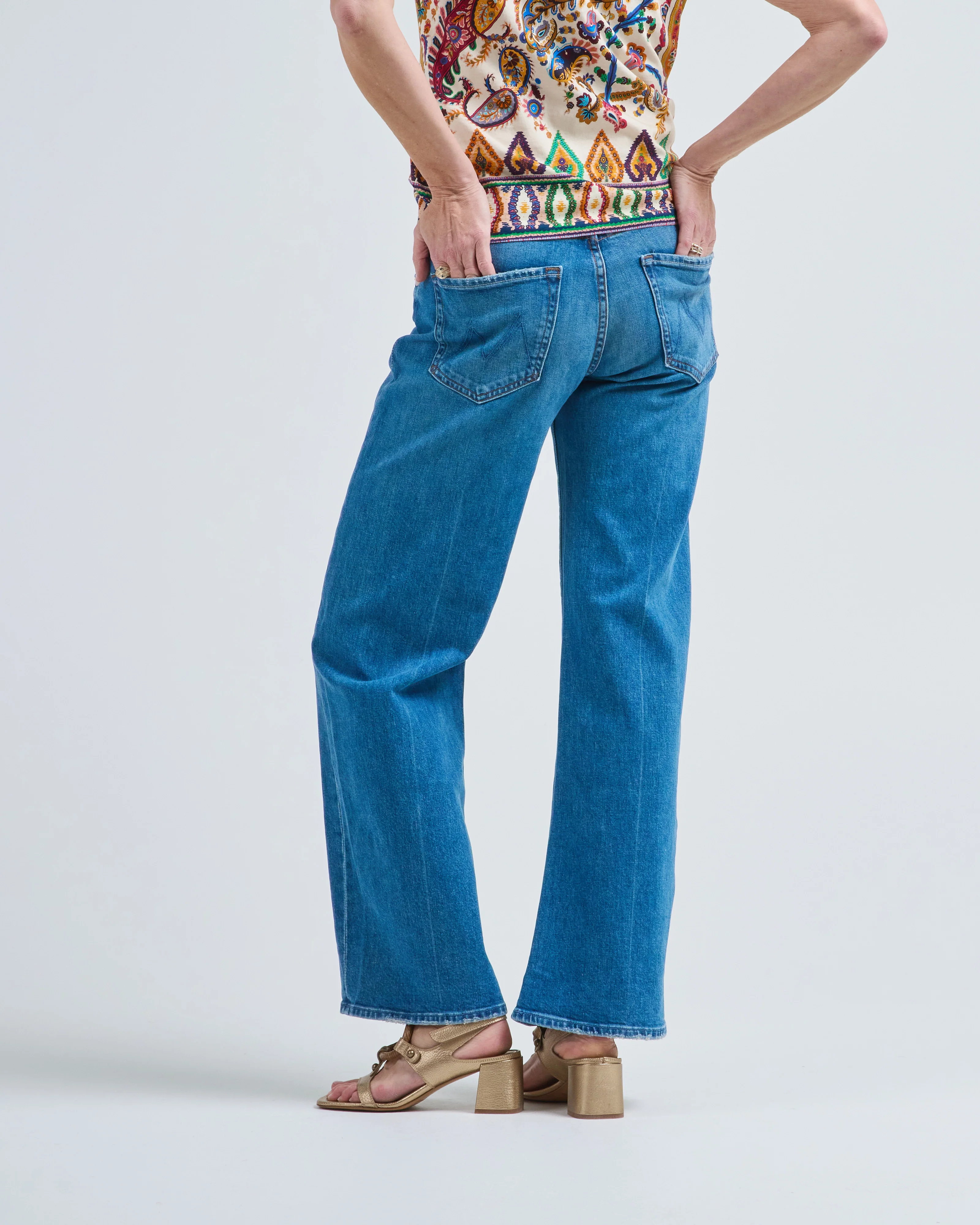 the mid rise lasso sneak - Image 4