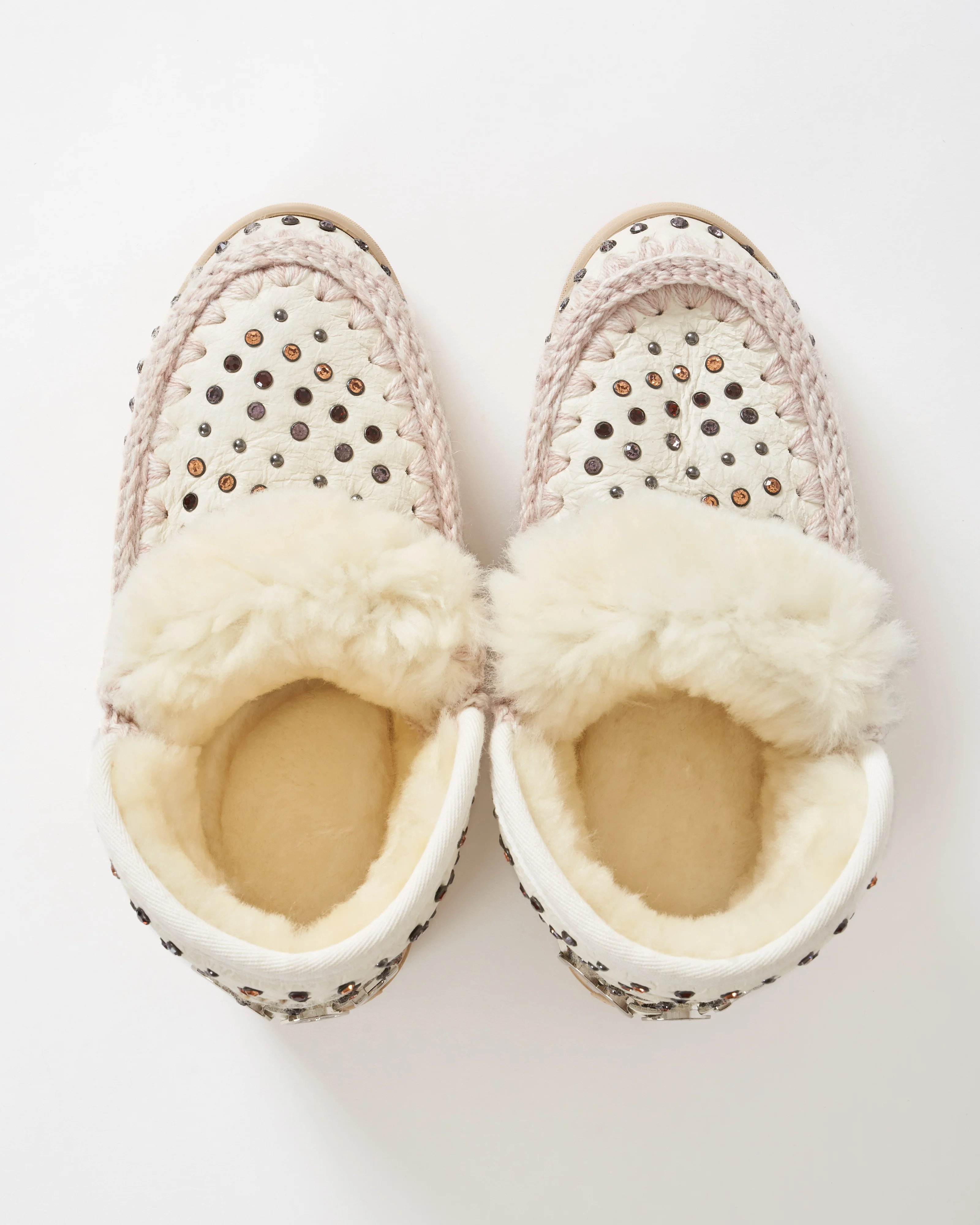 eskimo sneaker studs & stitch - Image 3