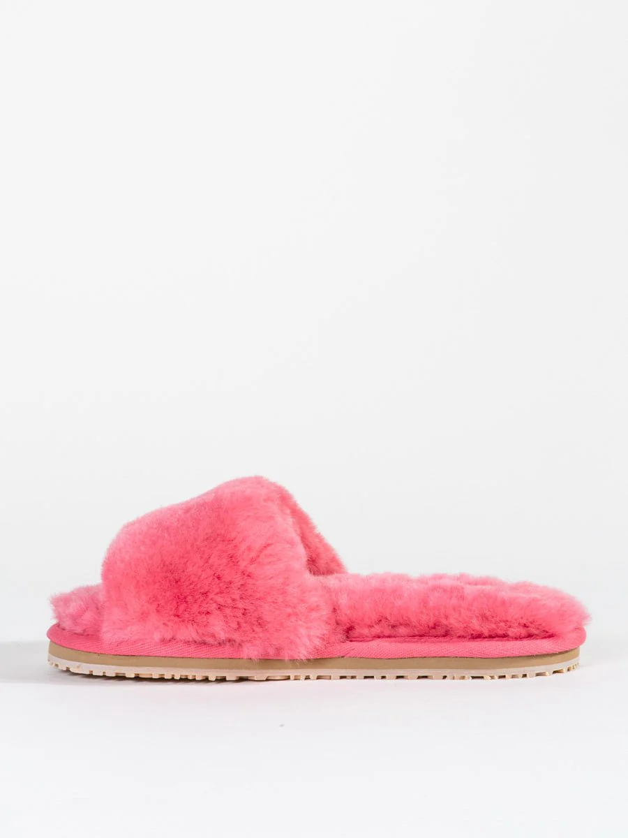 fur slide - pink - Image 2