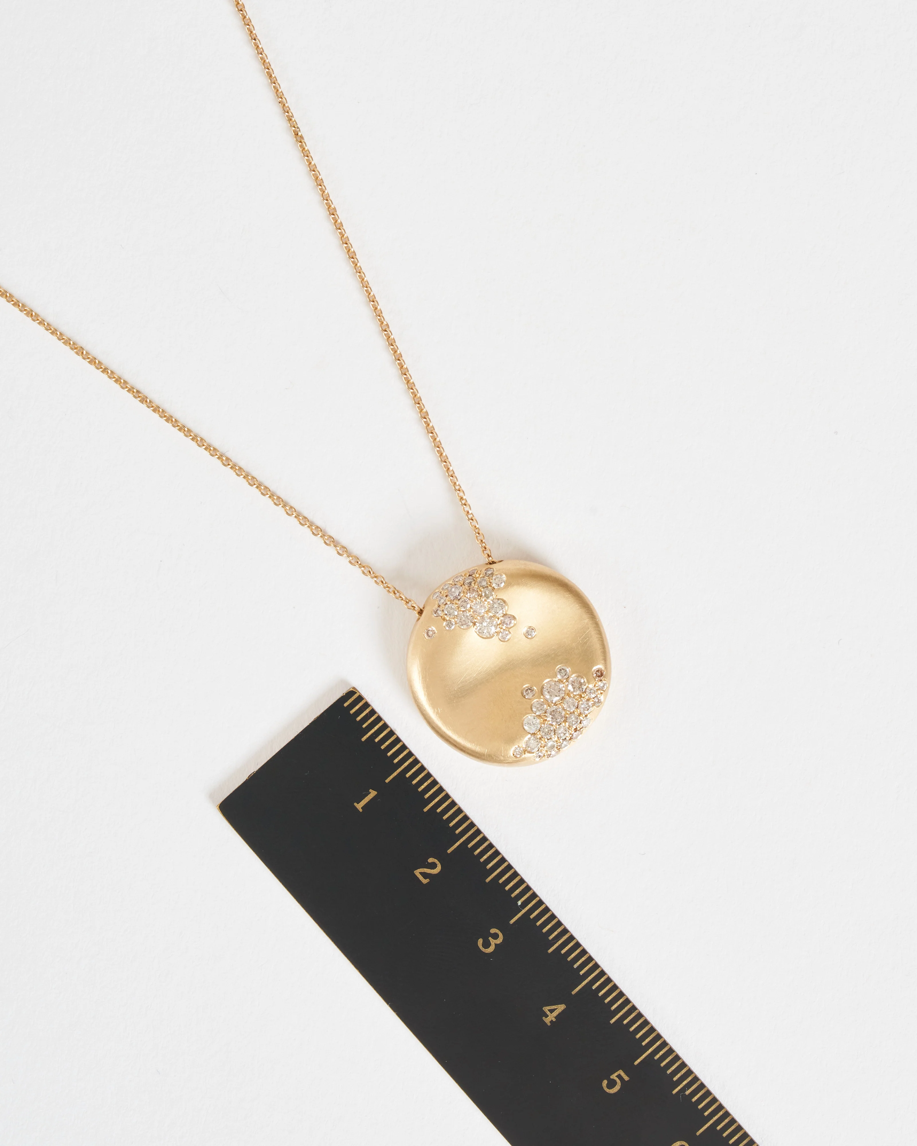 storm winter round necklace - gold/champagne diamonds - Image 6