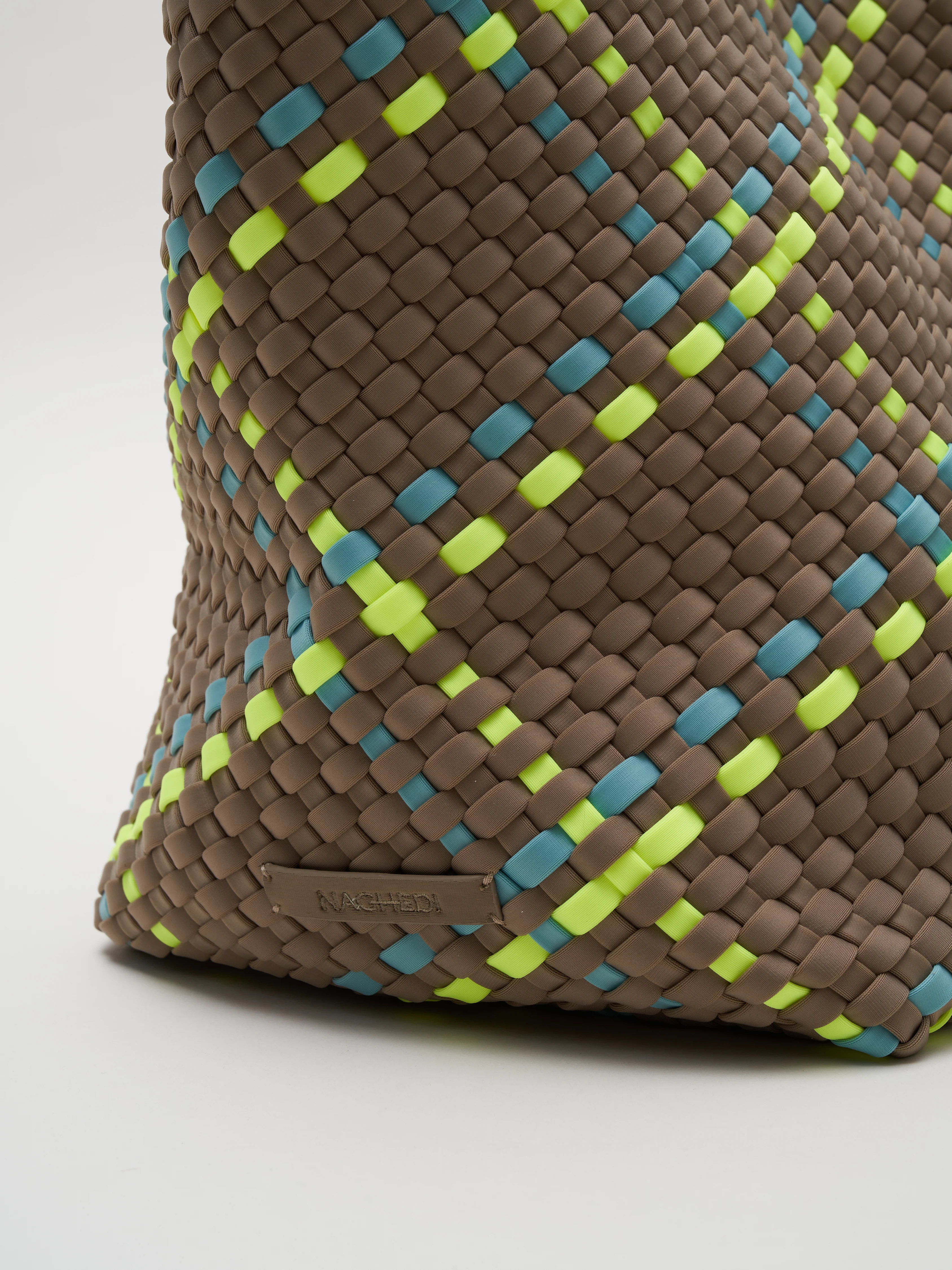 st barths large plaid tote - tangier - Image 3