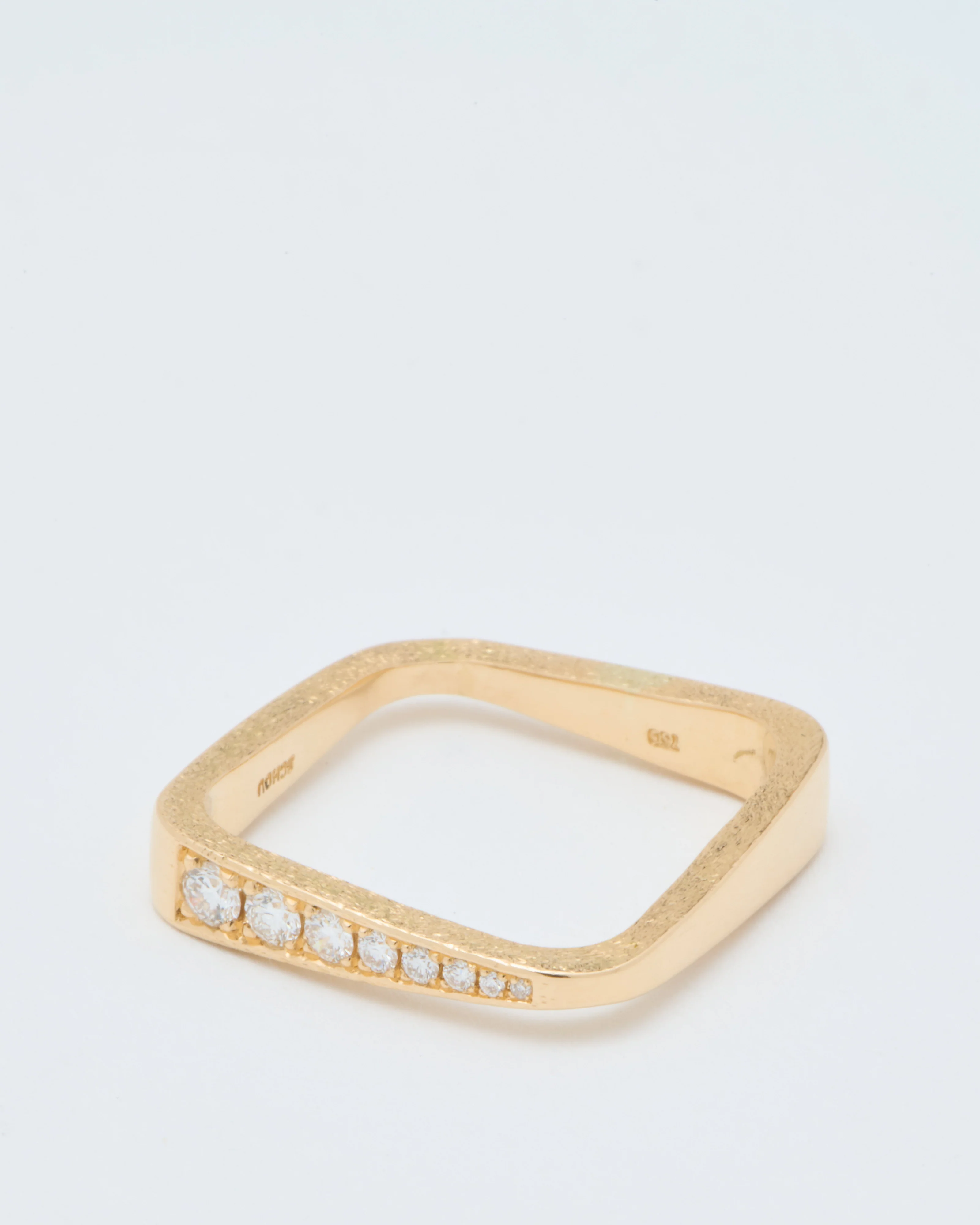 square ring in single side progression - Image 5