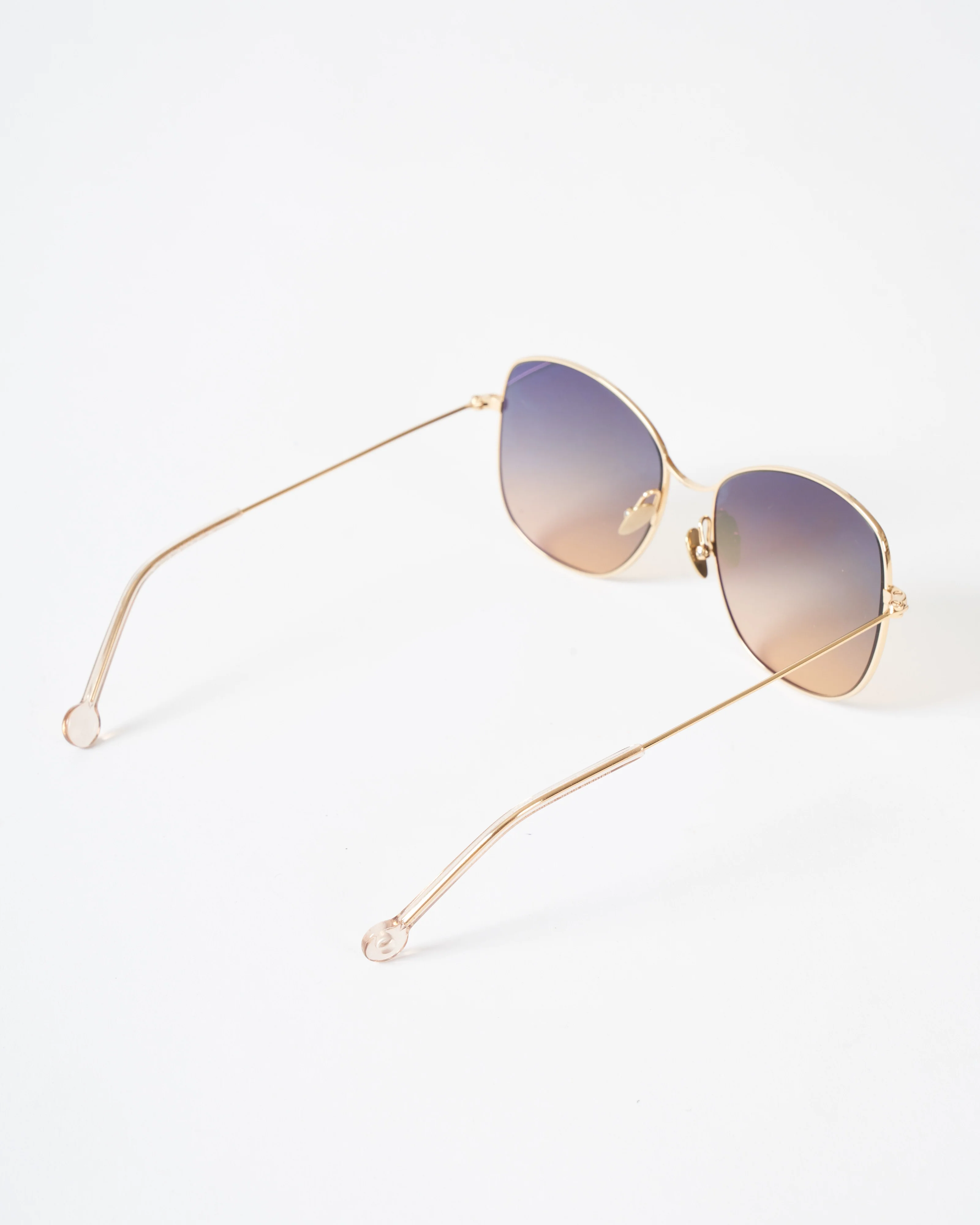 jennifer - gold pale - Image 3