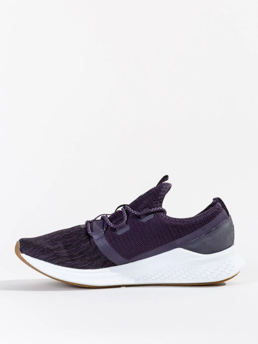 fresh foam lazr sneaker - Image 2