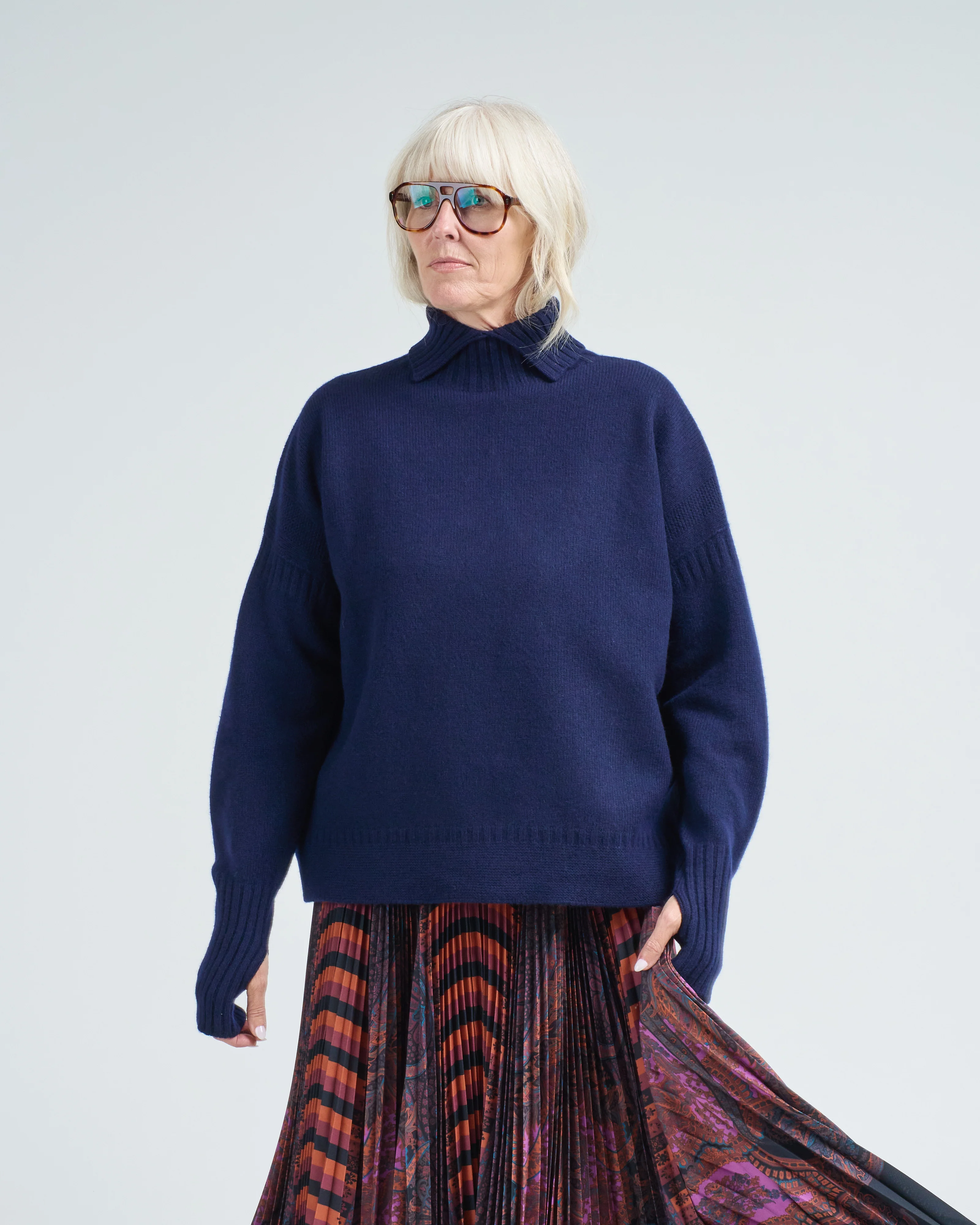 low gauge reversible turtleneck - Image 3