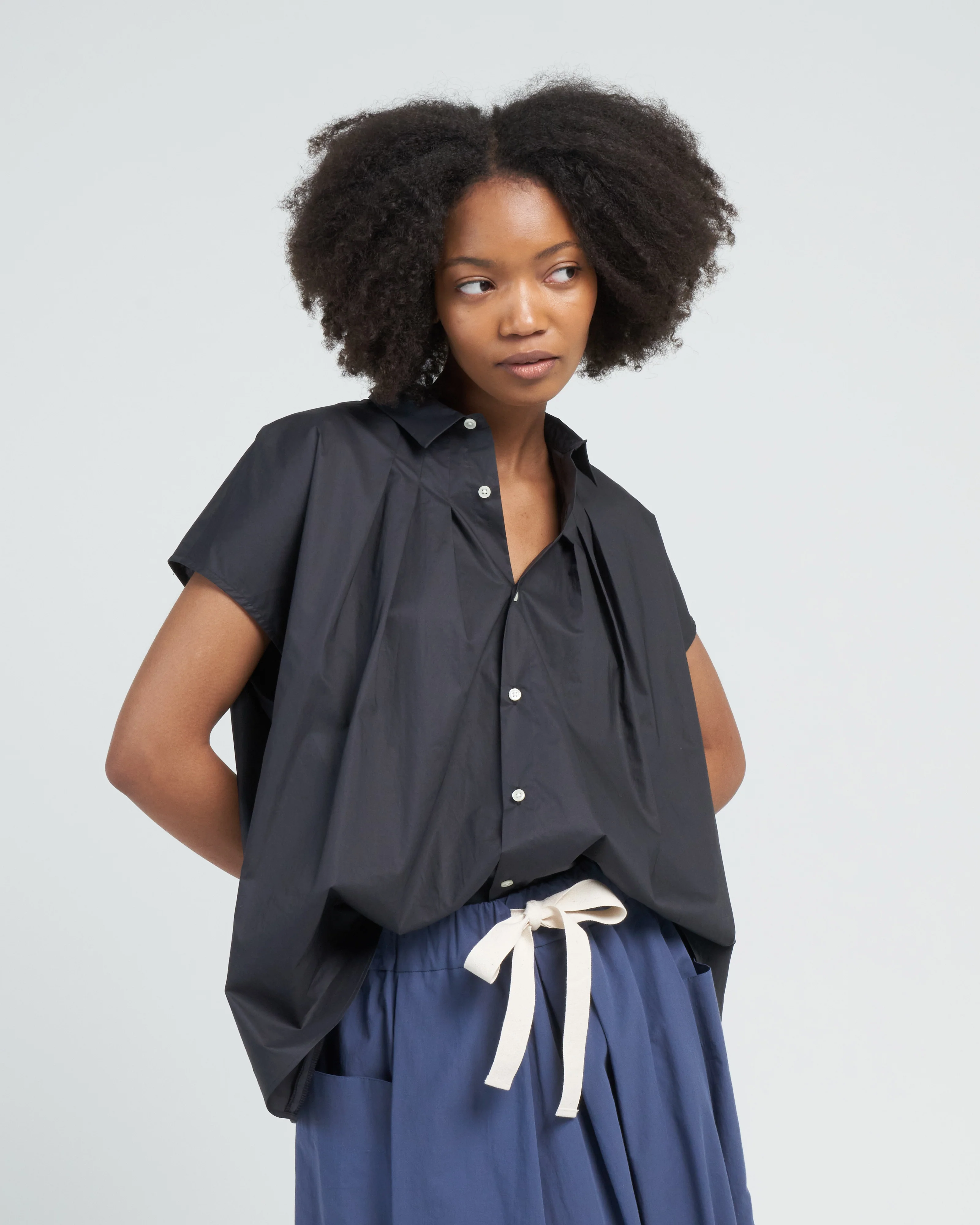 tie waist poplin top - navy - Image 2