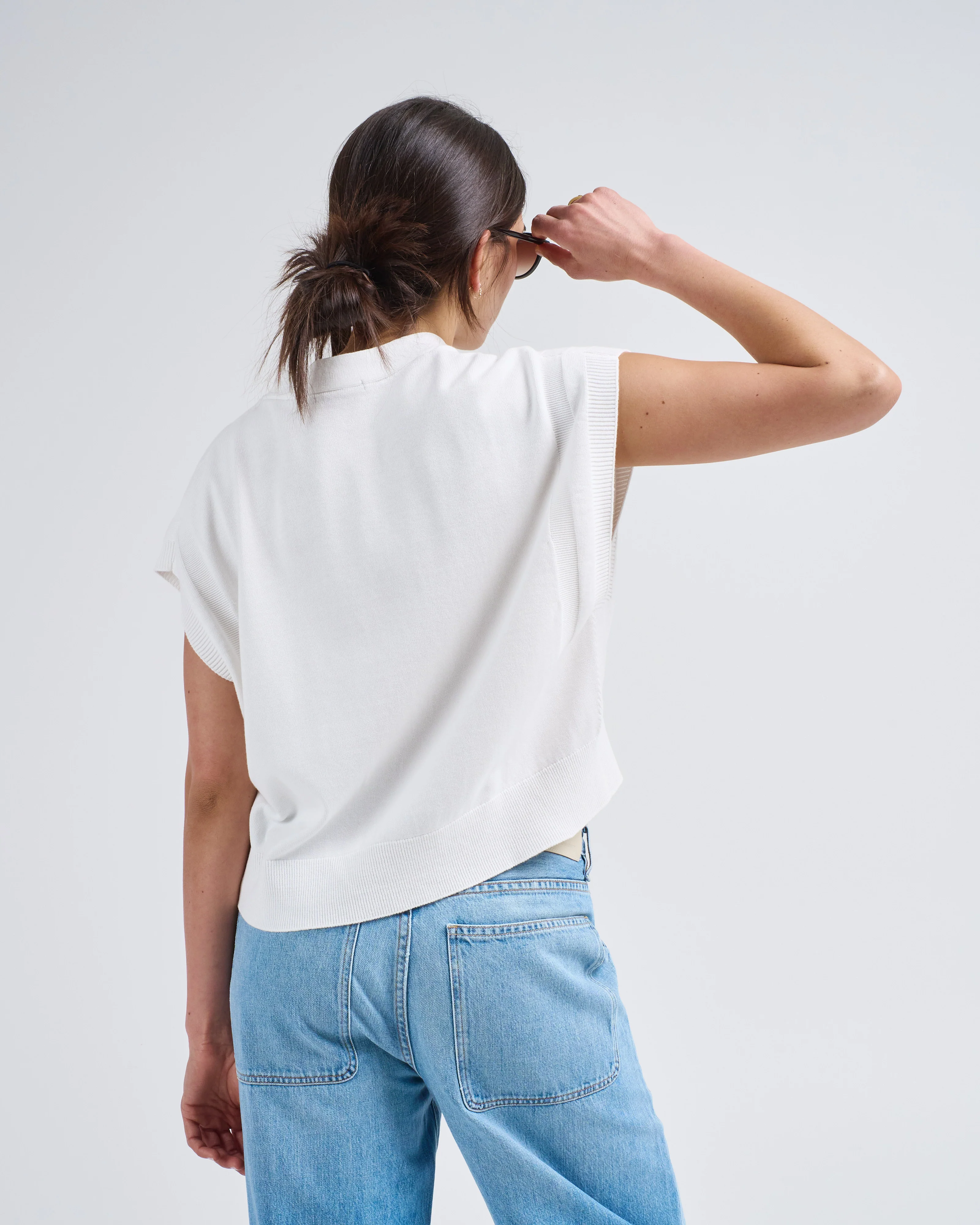 vest - Image 4
