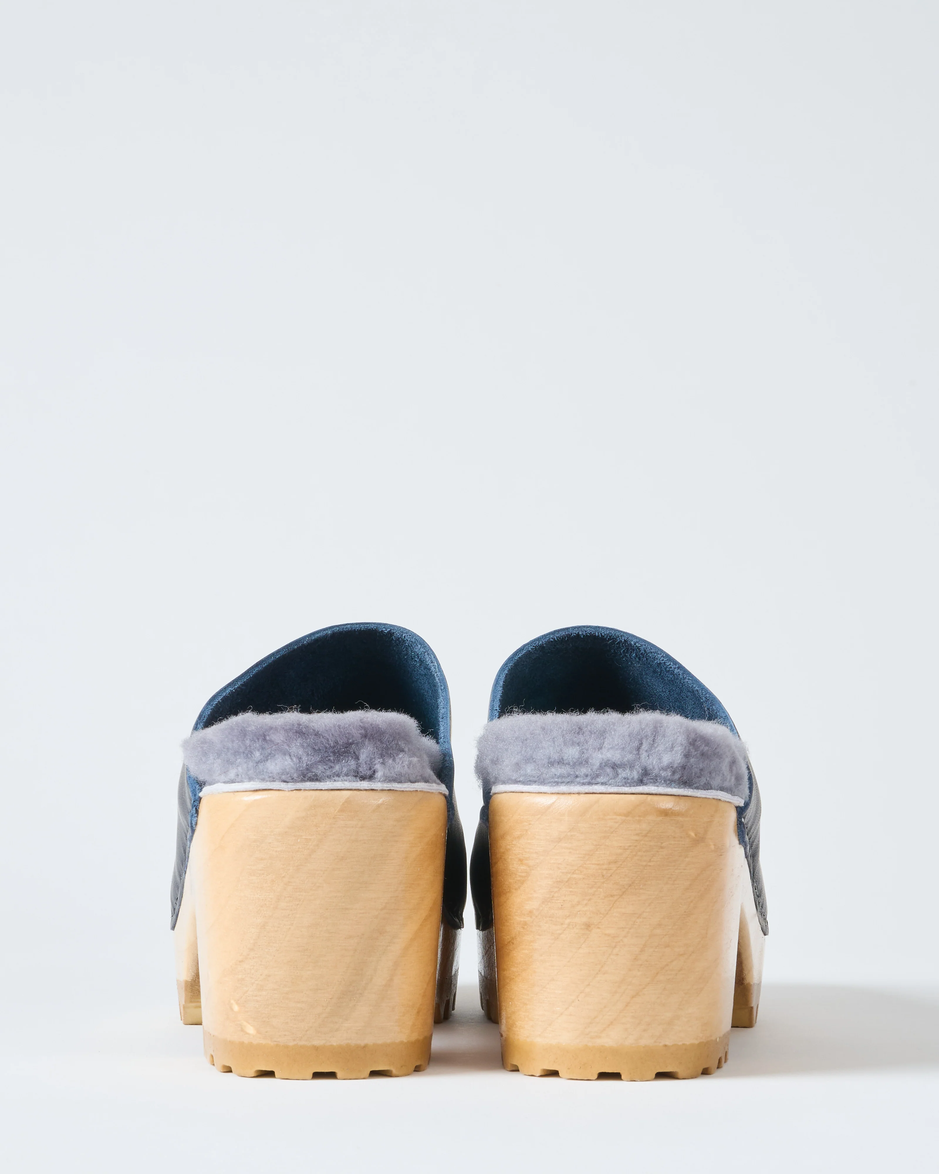 liza clog on mid tread - Image 3