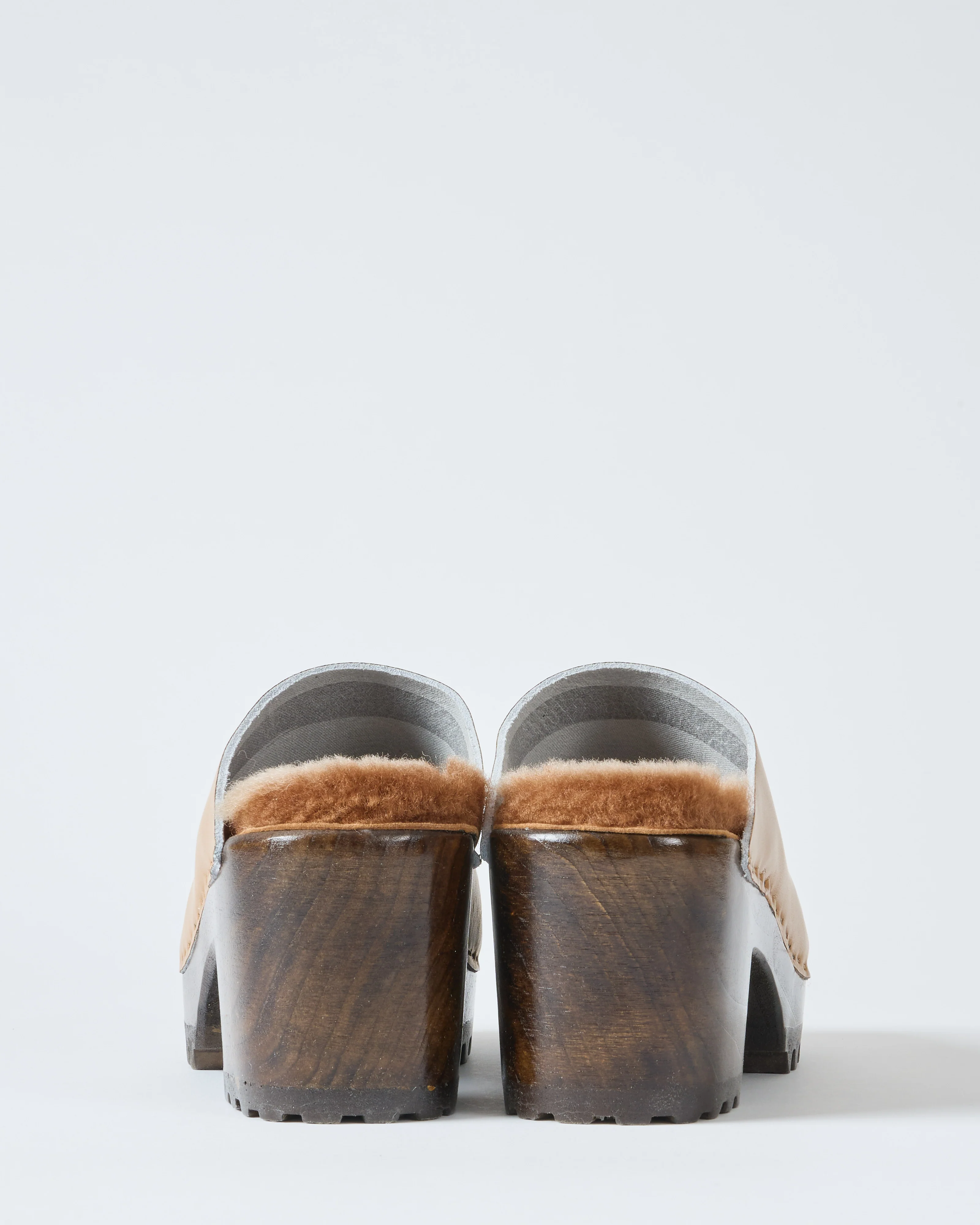 liza clog on mid tread - Image 4