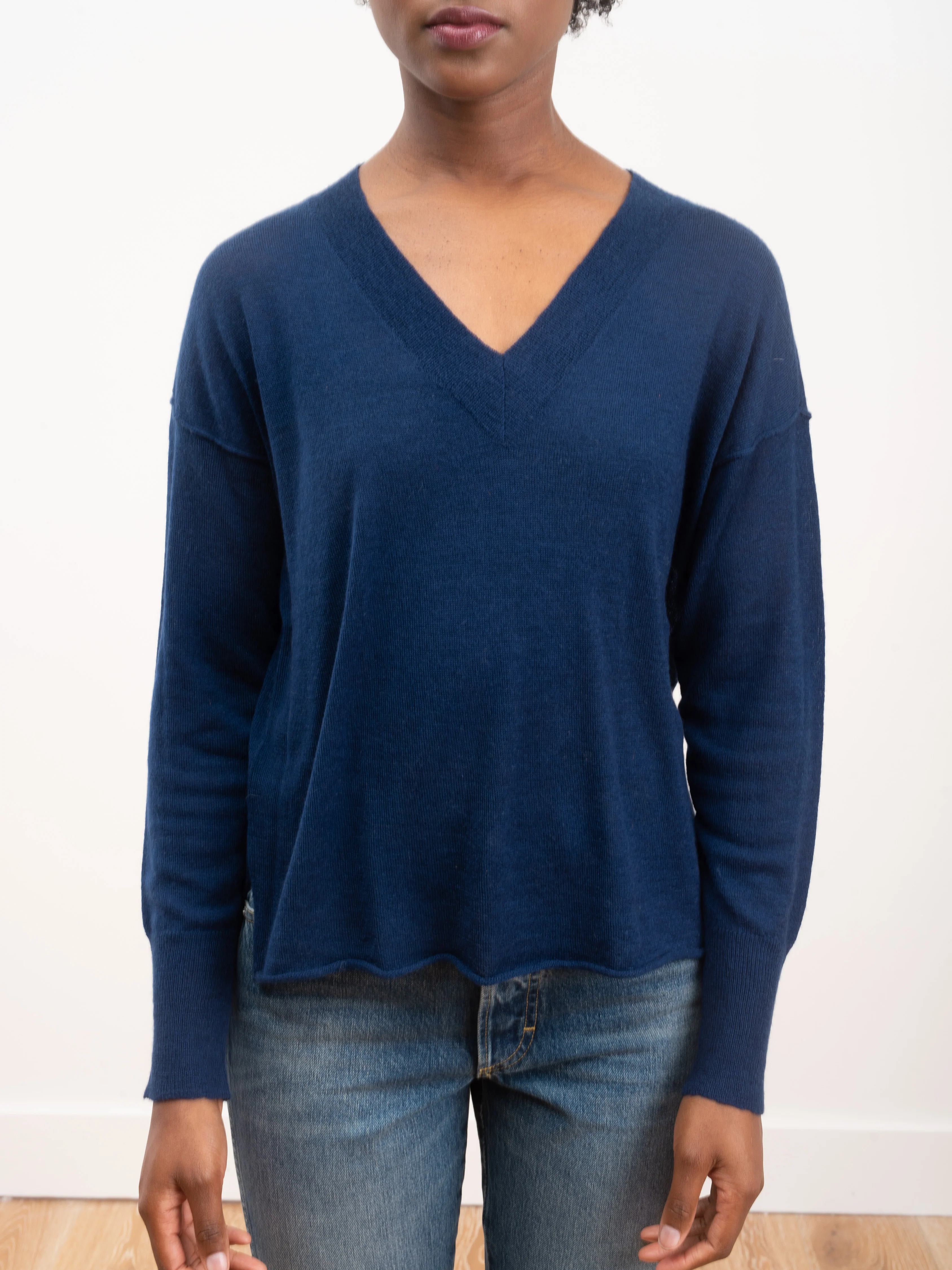 kara v neck sweater - midnight - Image 6