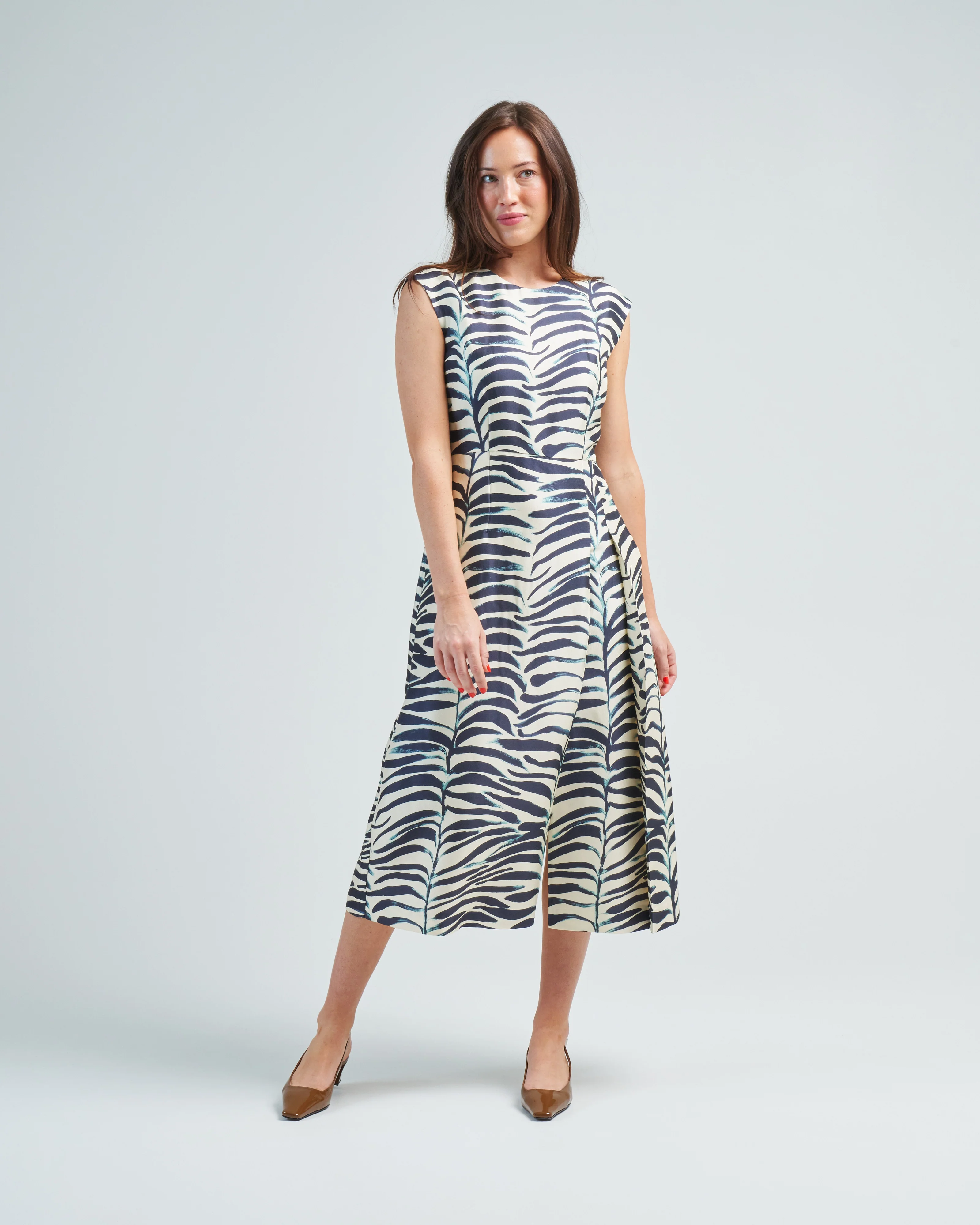dress - Image 2