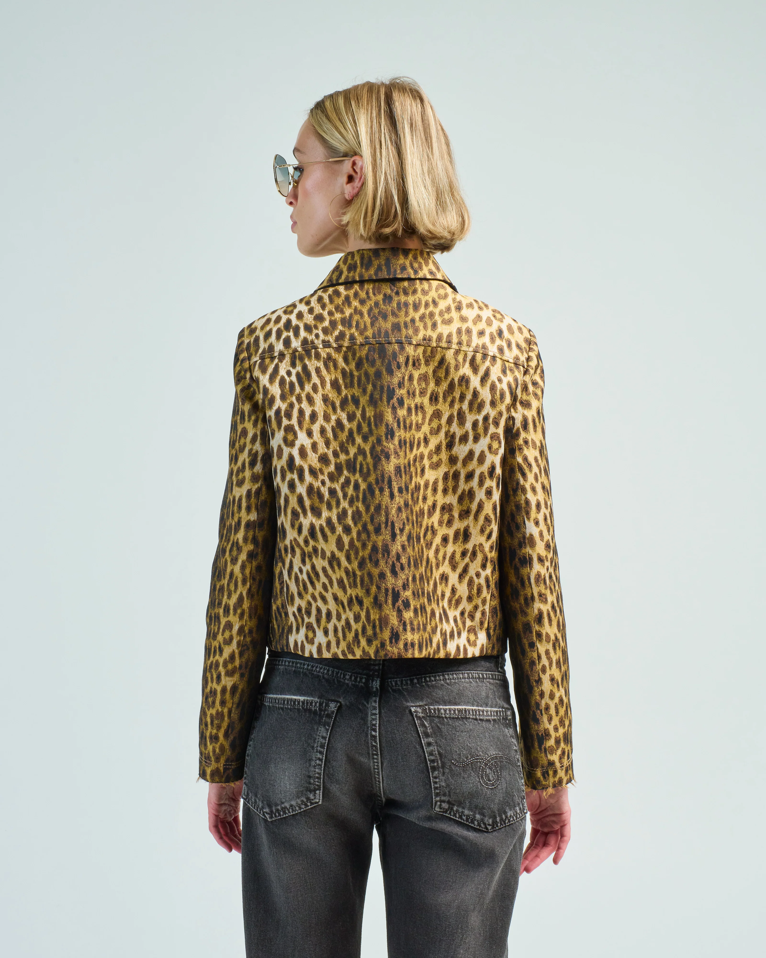 jacket - Image 4