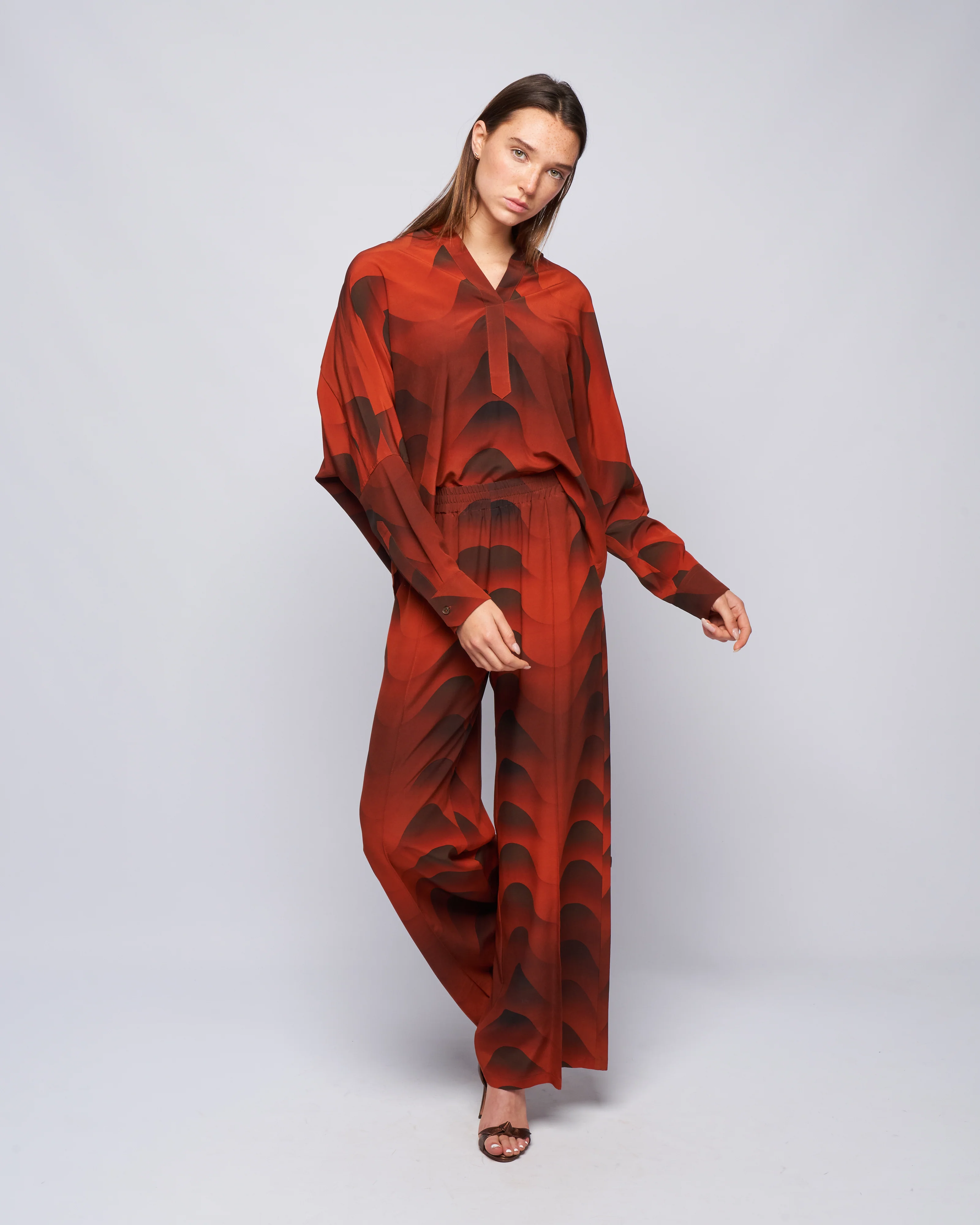 pants - brick red - Image 2