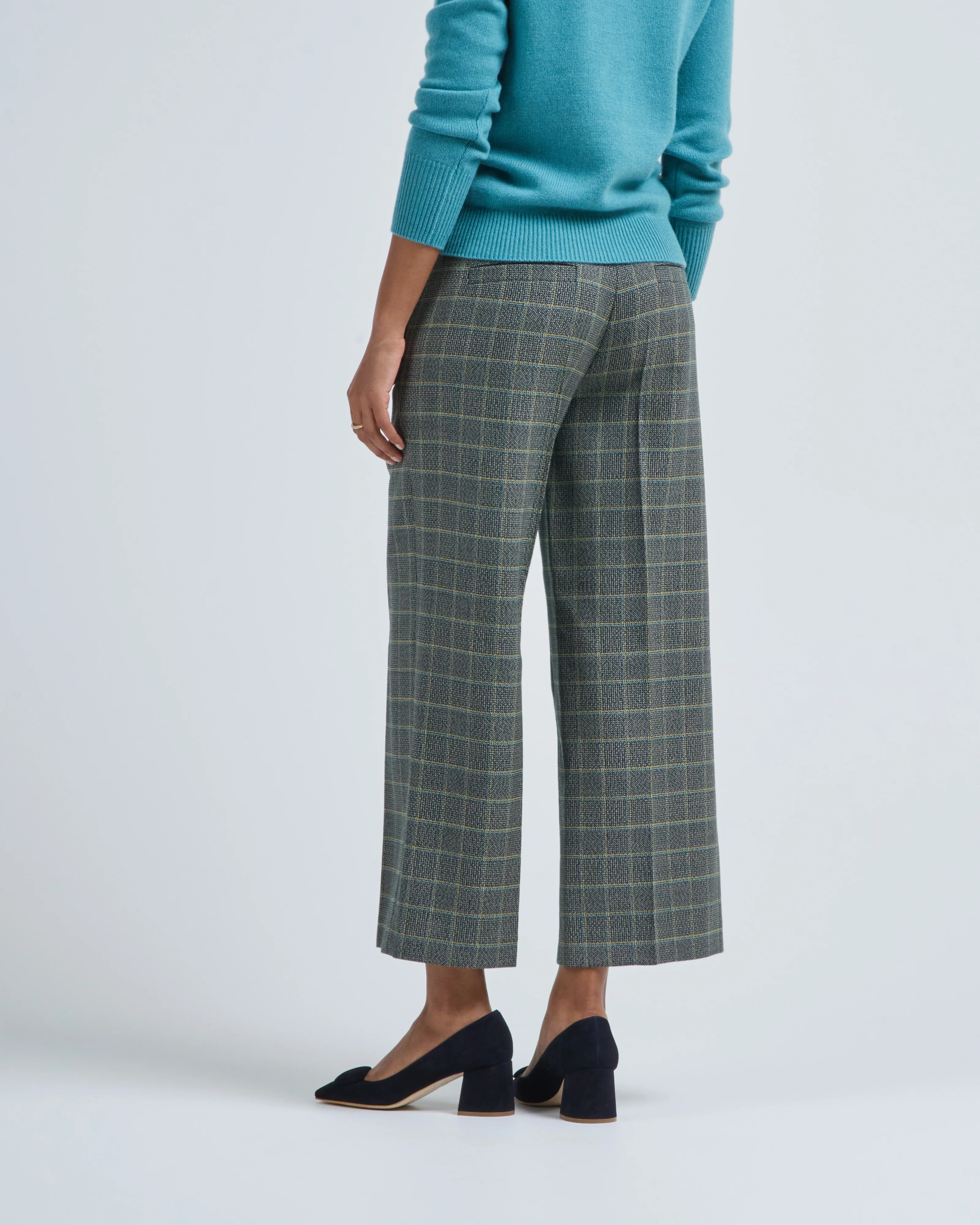 pants - Image 4