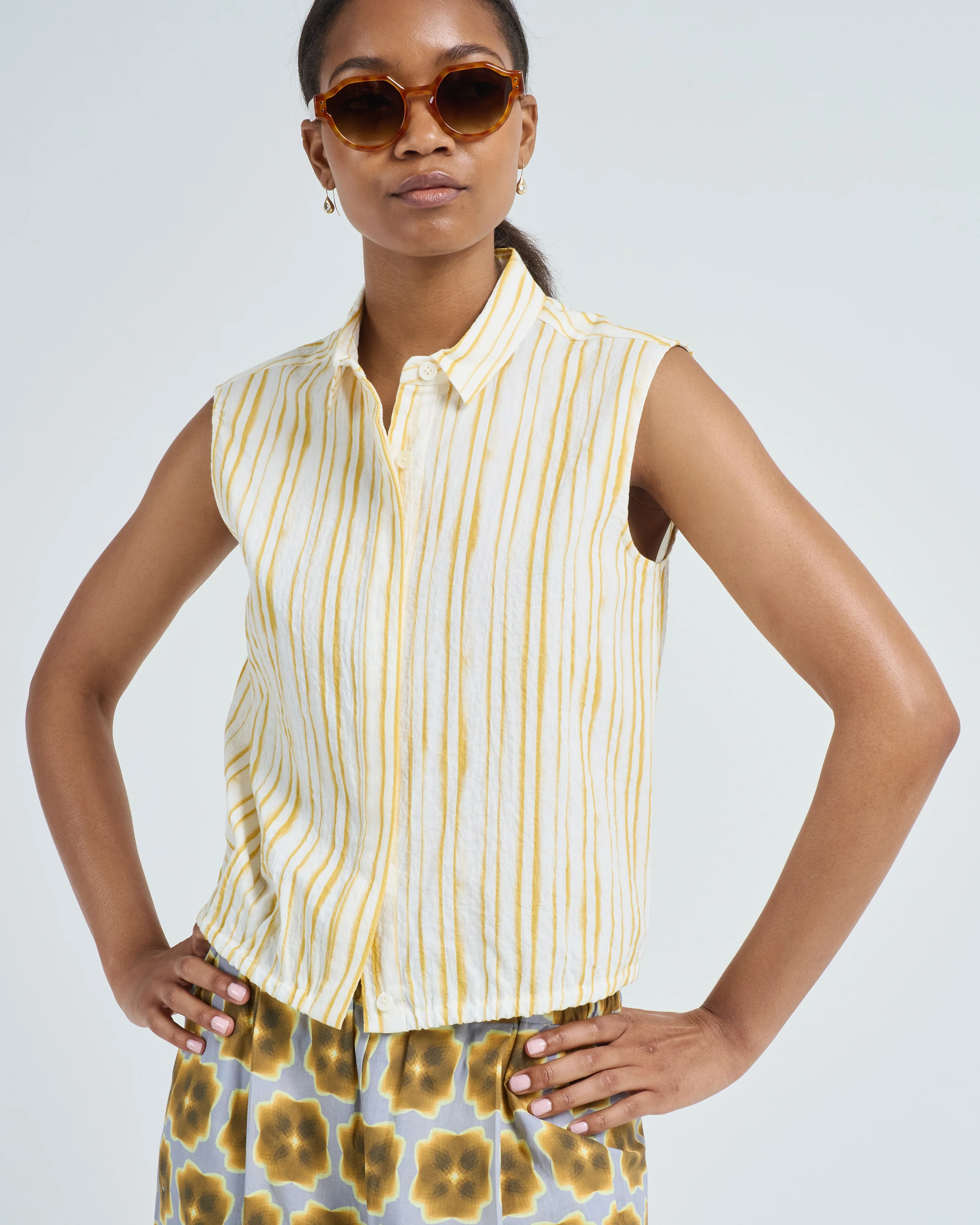 sleeveless collared shirt - Image 4