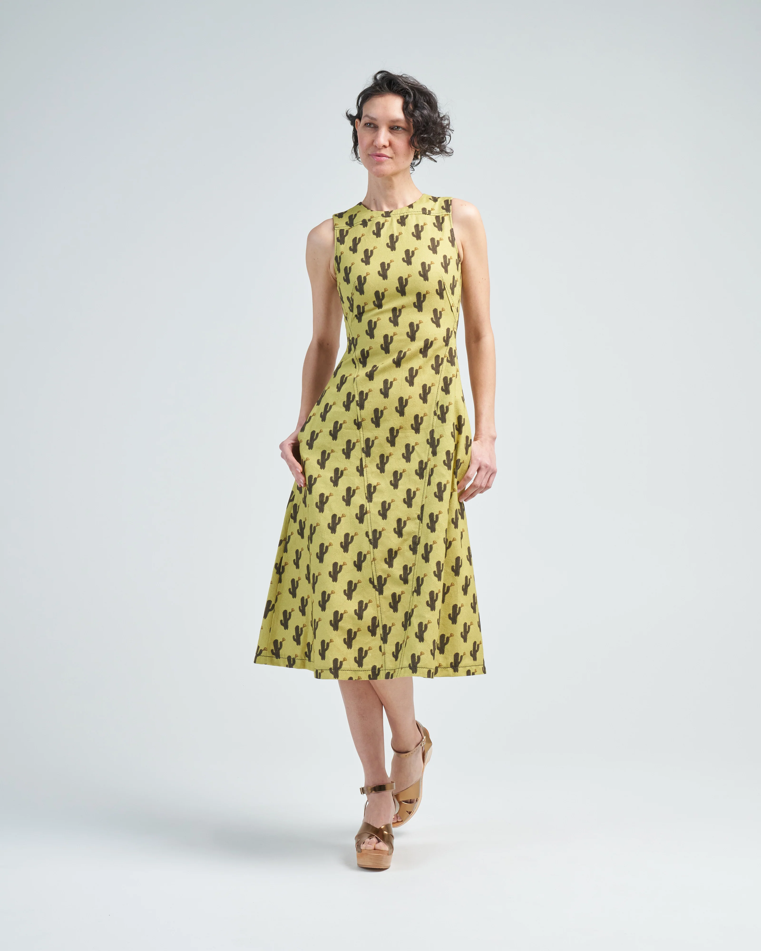 sleeveless dress - Image 2