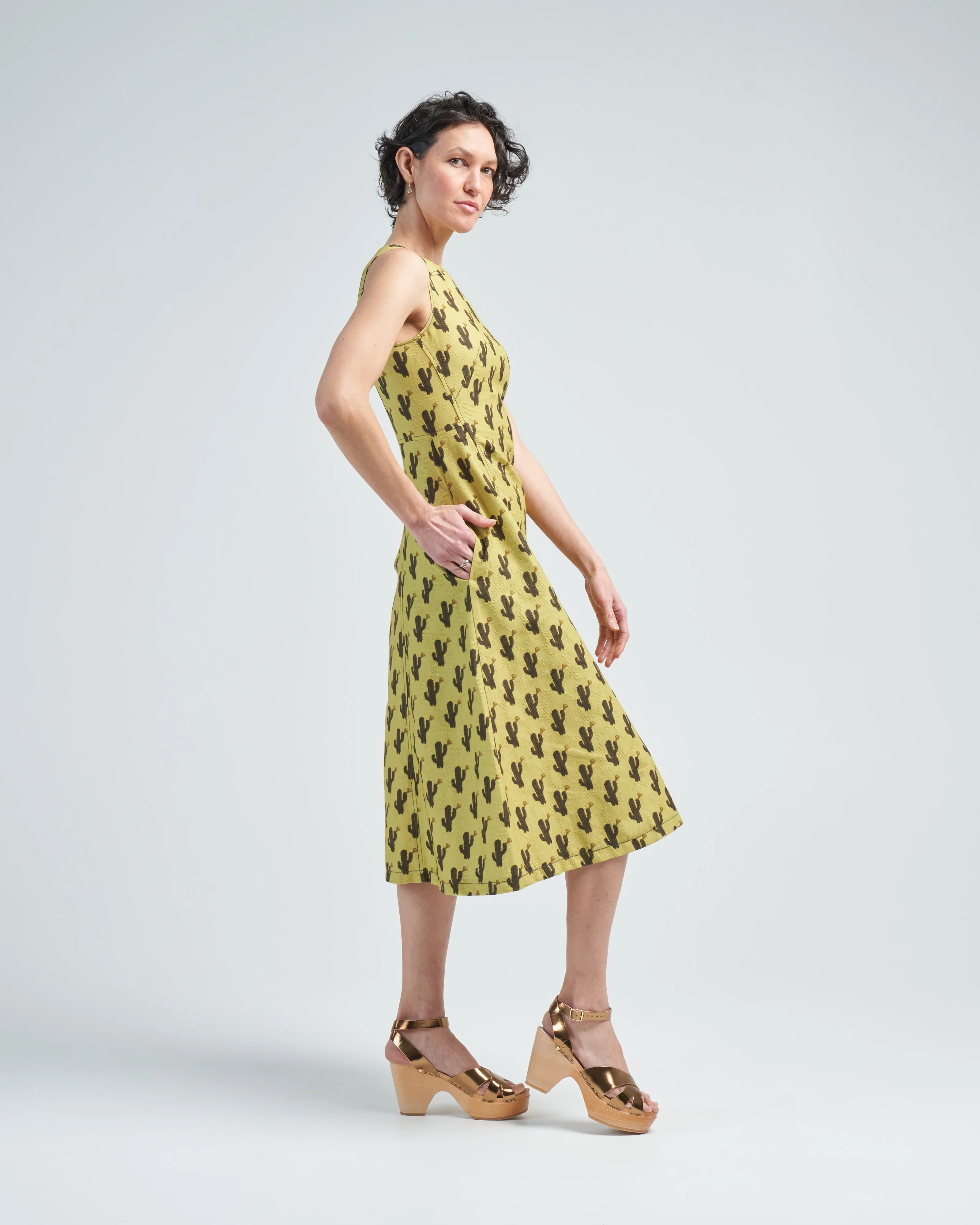 sleeveless dress - Image 3
