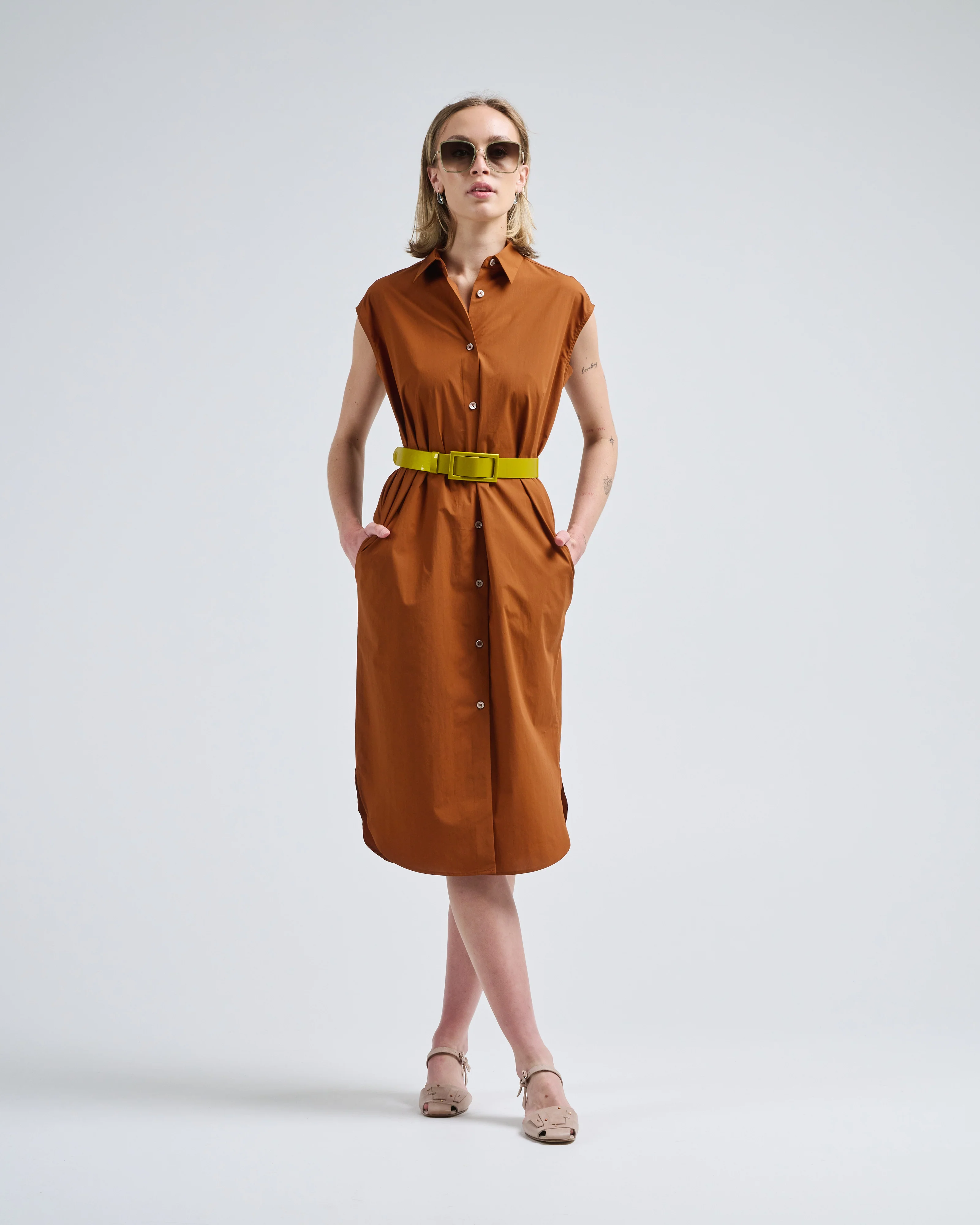 sleeveless shirtdress - Image 2