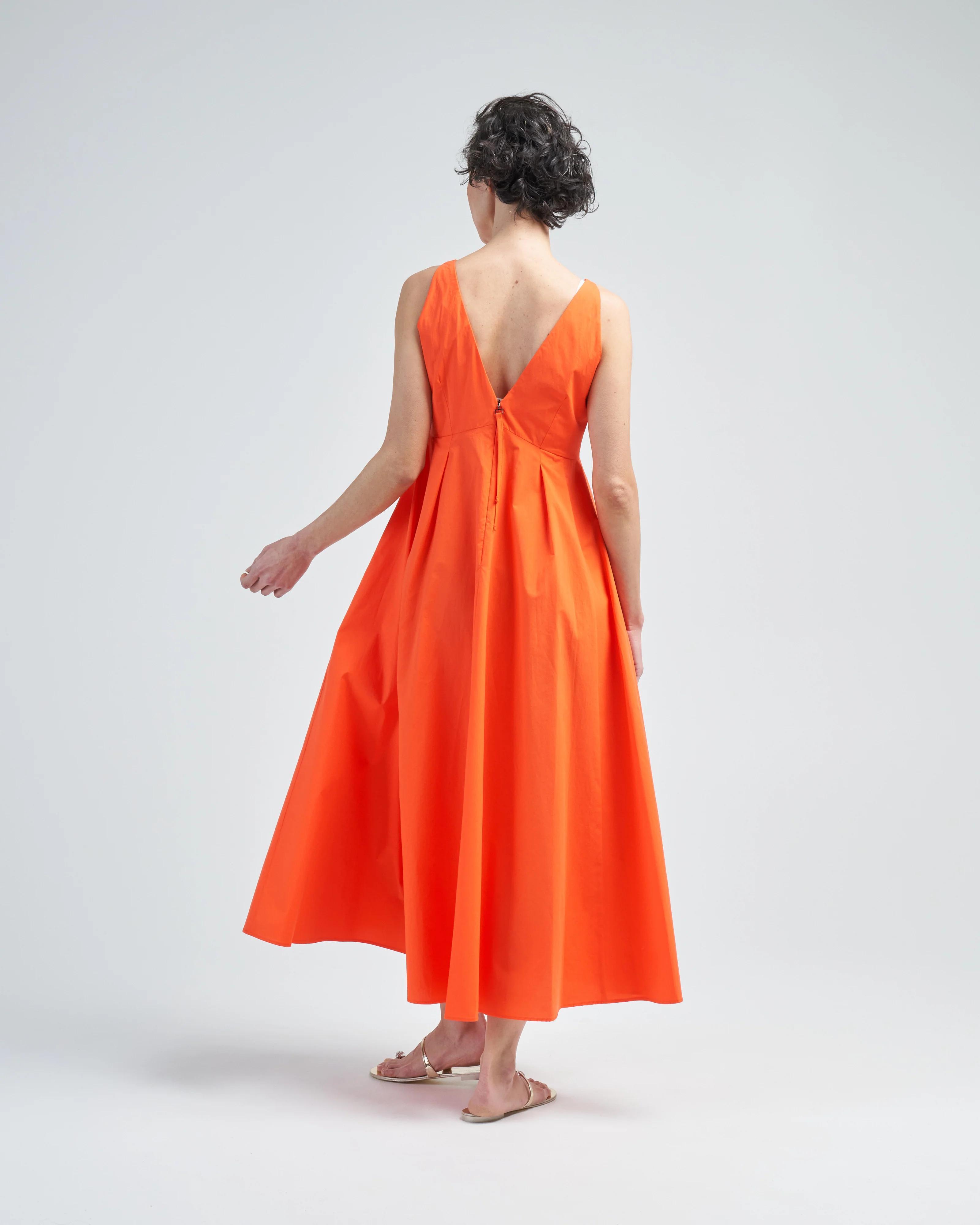 sleeveless vneck dress - Image 4