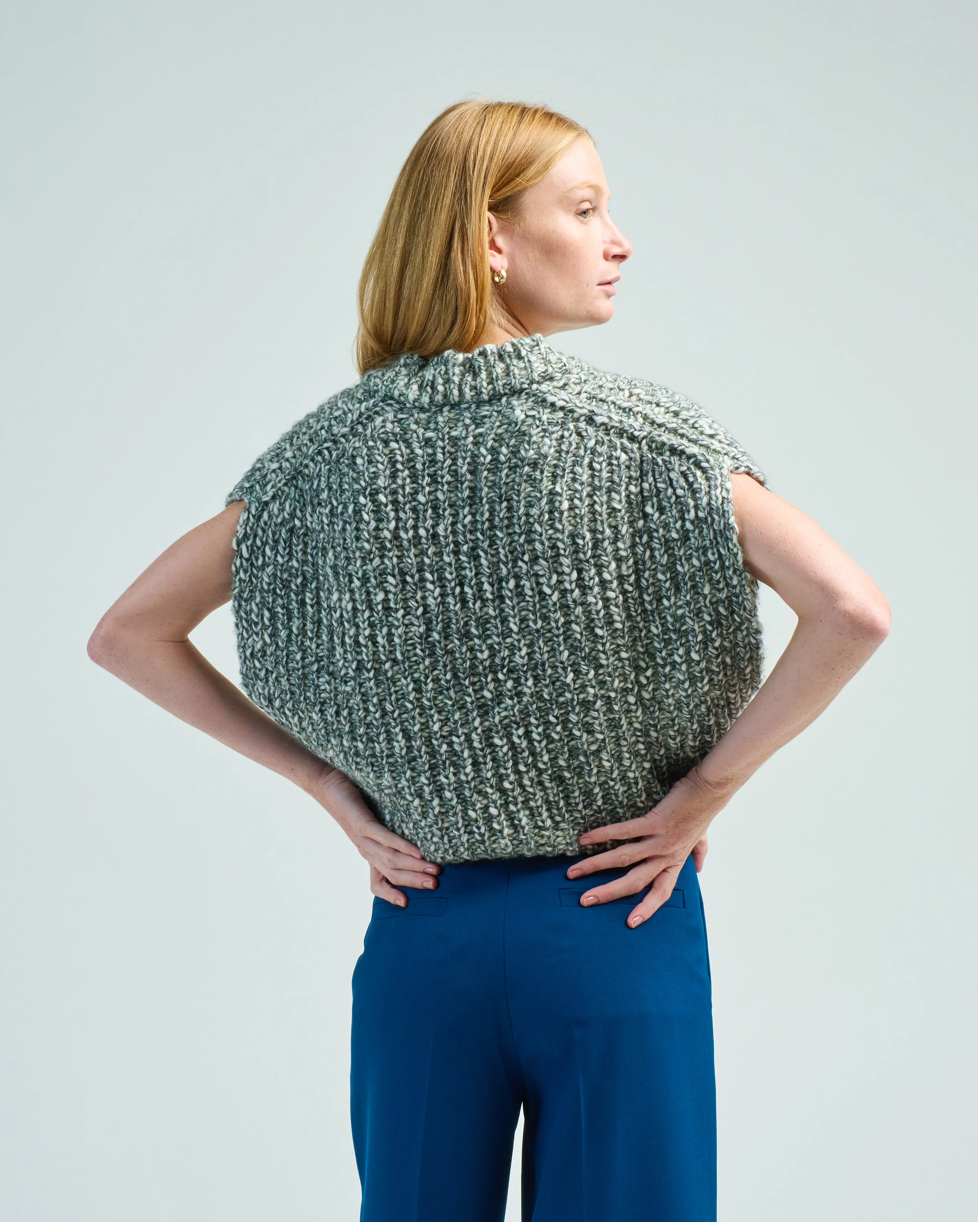 sweater - Image 4