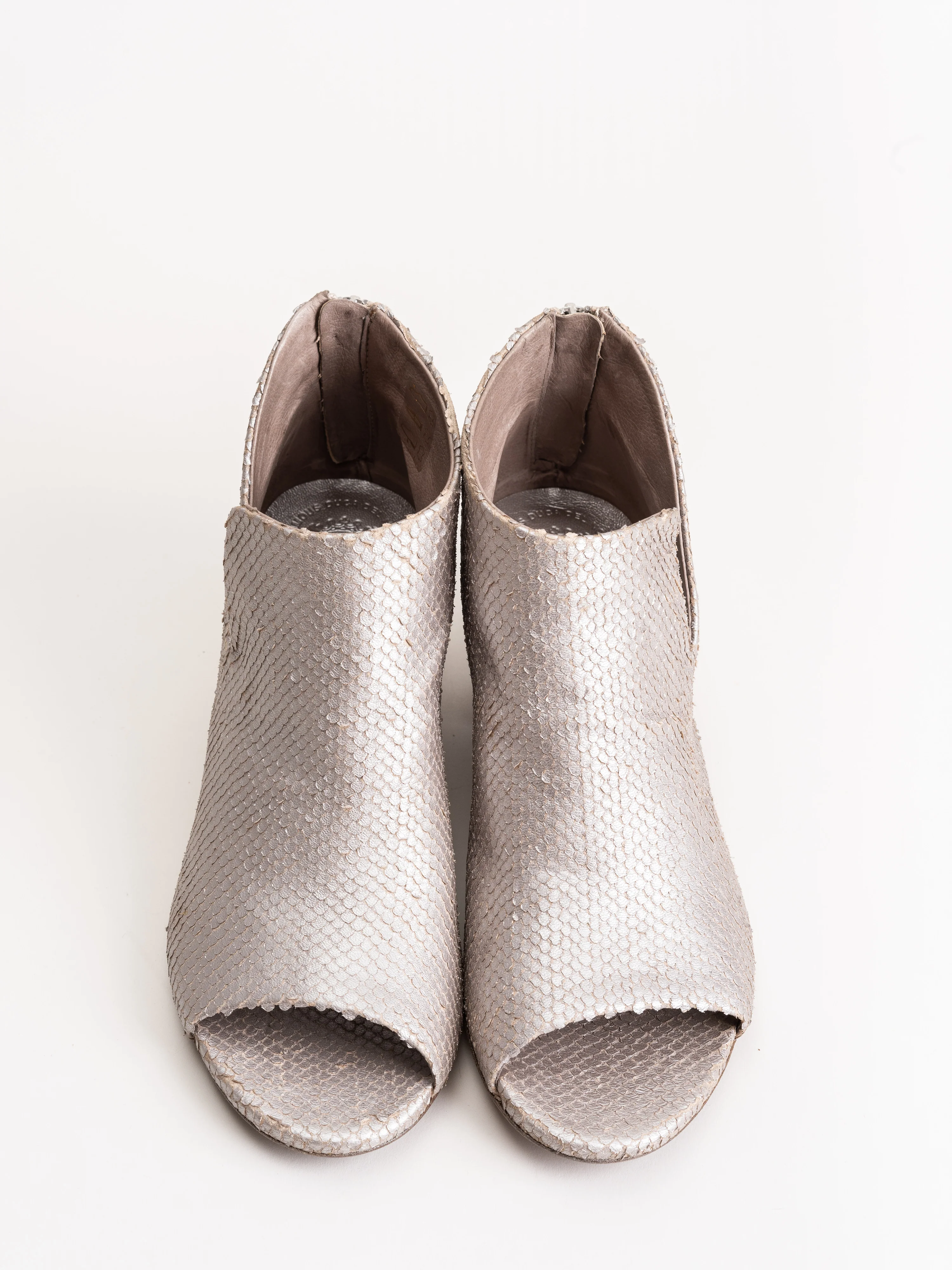 adele boot - metal - Image 3