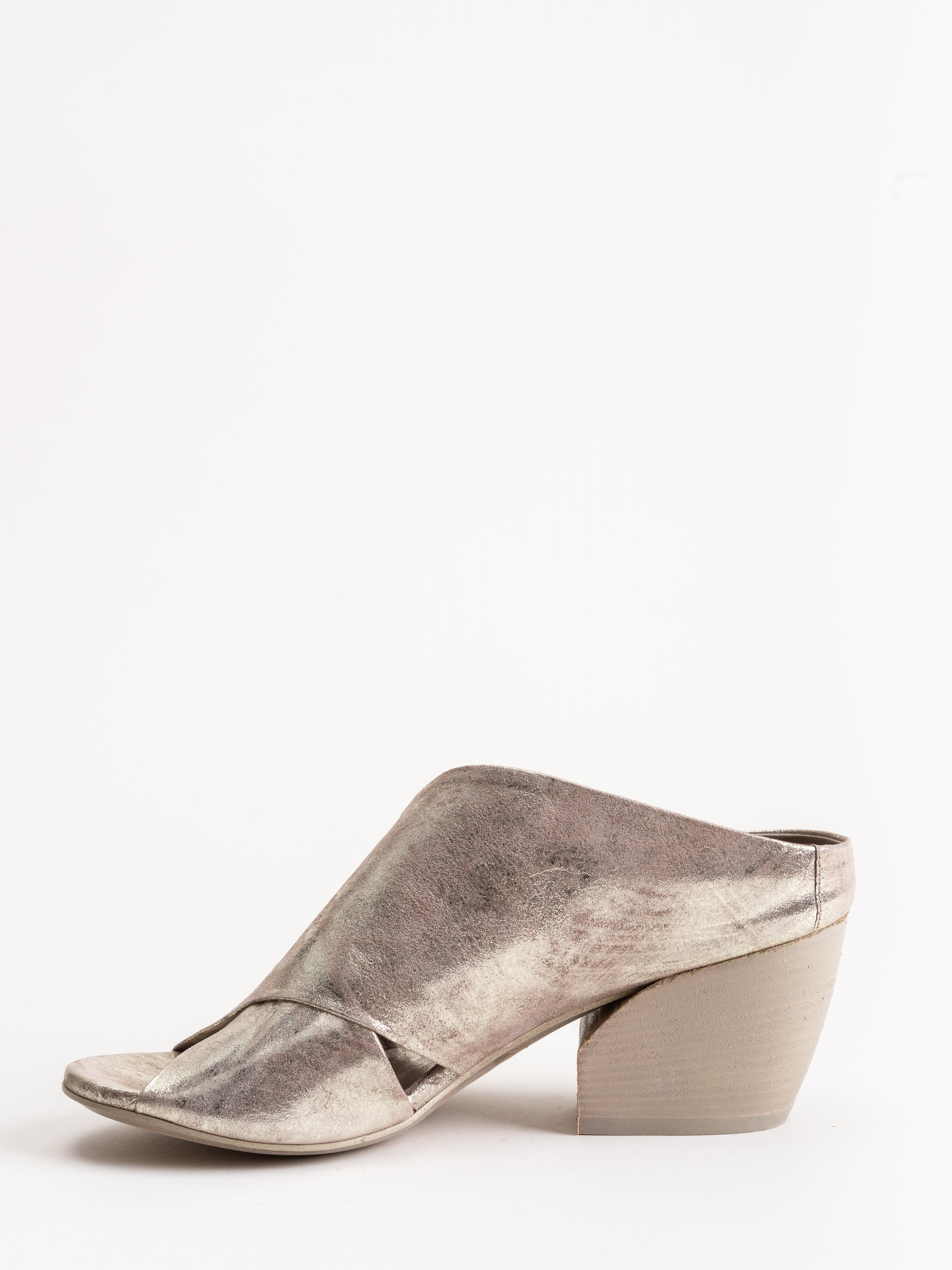 blanc heel - Image 2