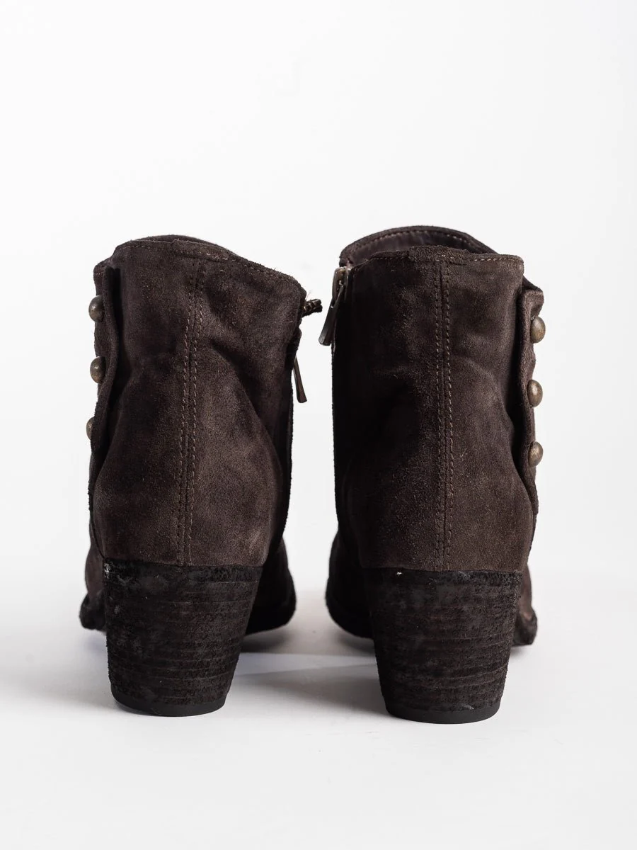 giselle stud boot - Image 4