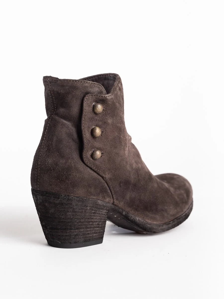 giselle stud boot - Image 5