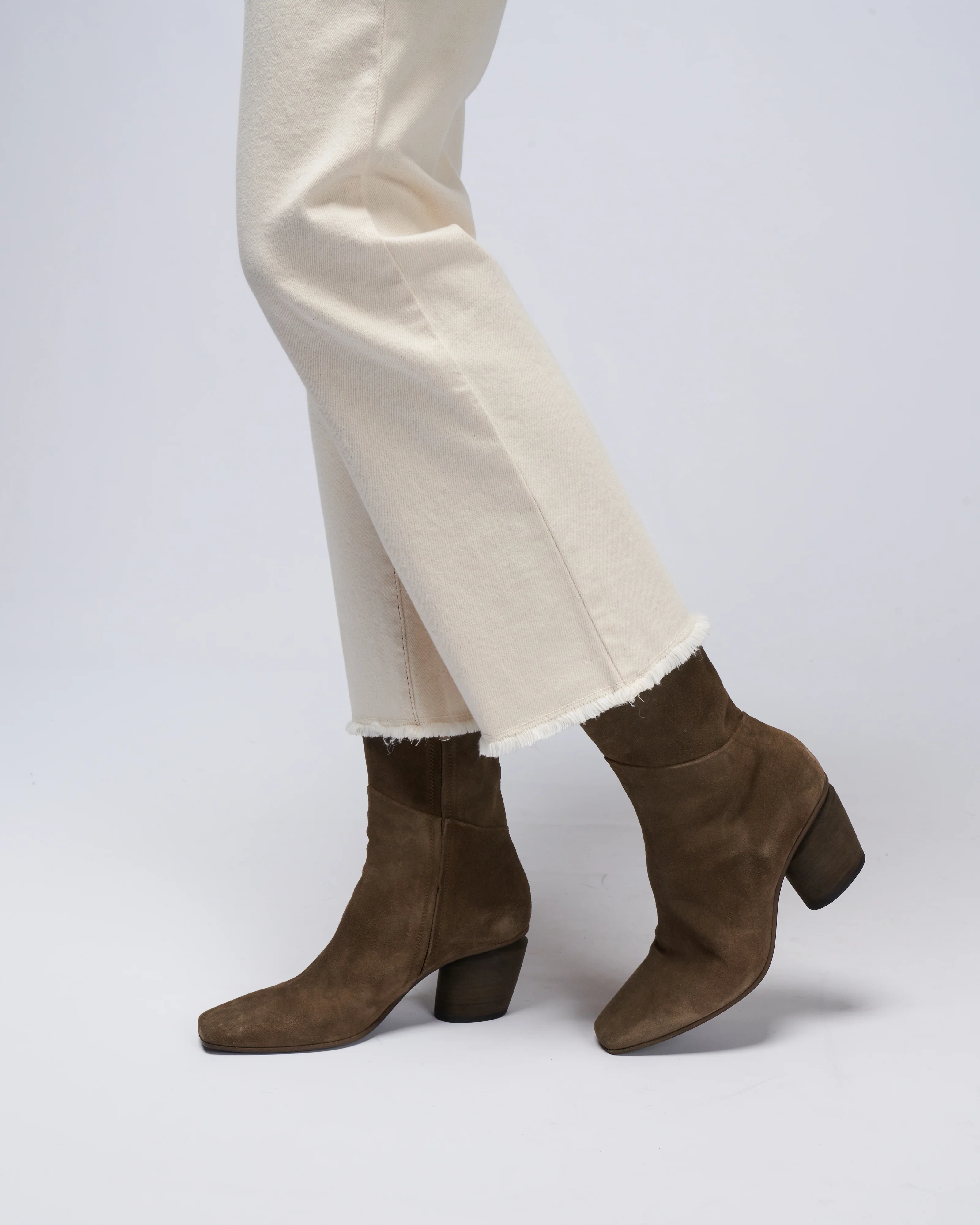 tyrona short boot - olive - Image 2