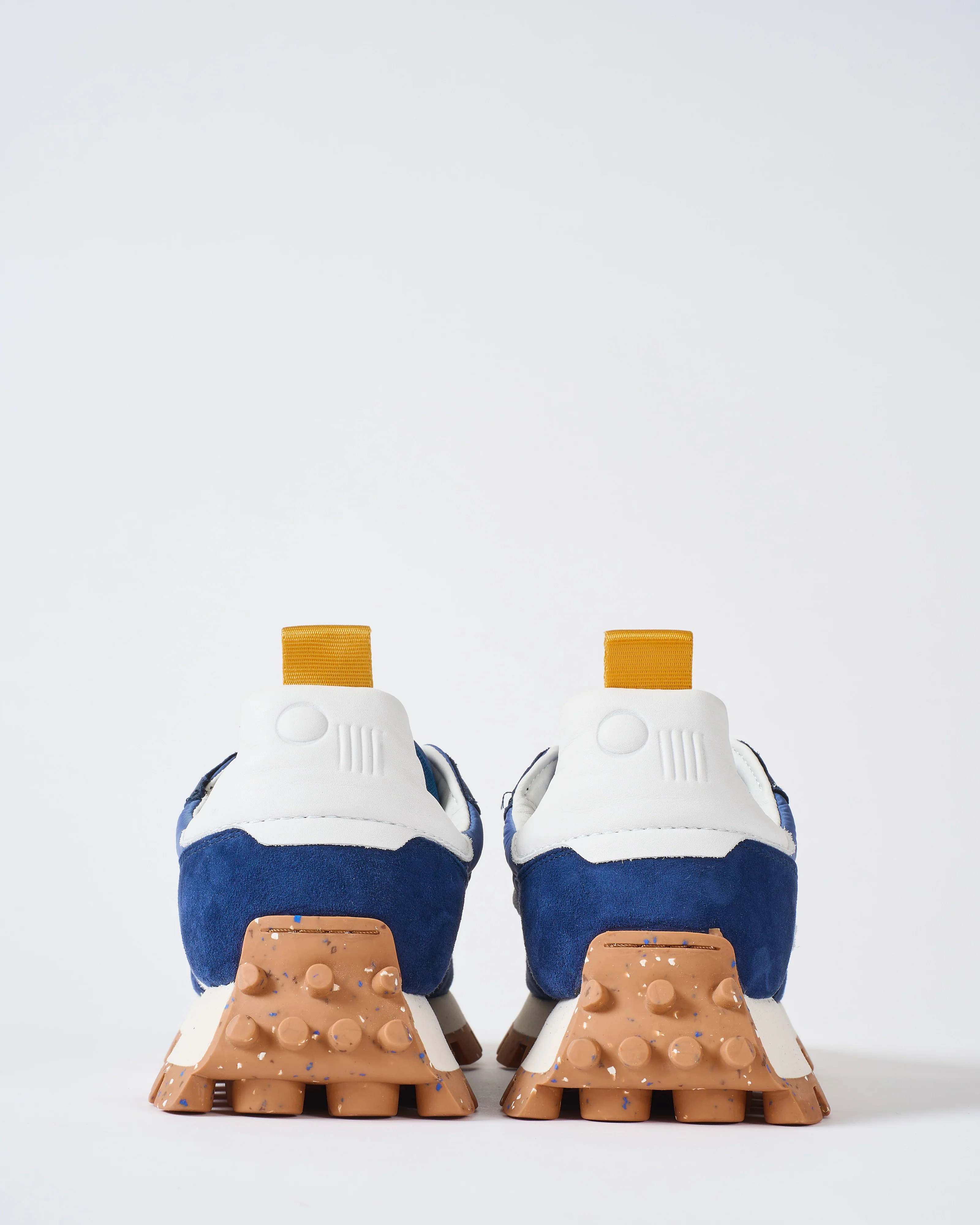 osaka sneaker - Image 4