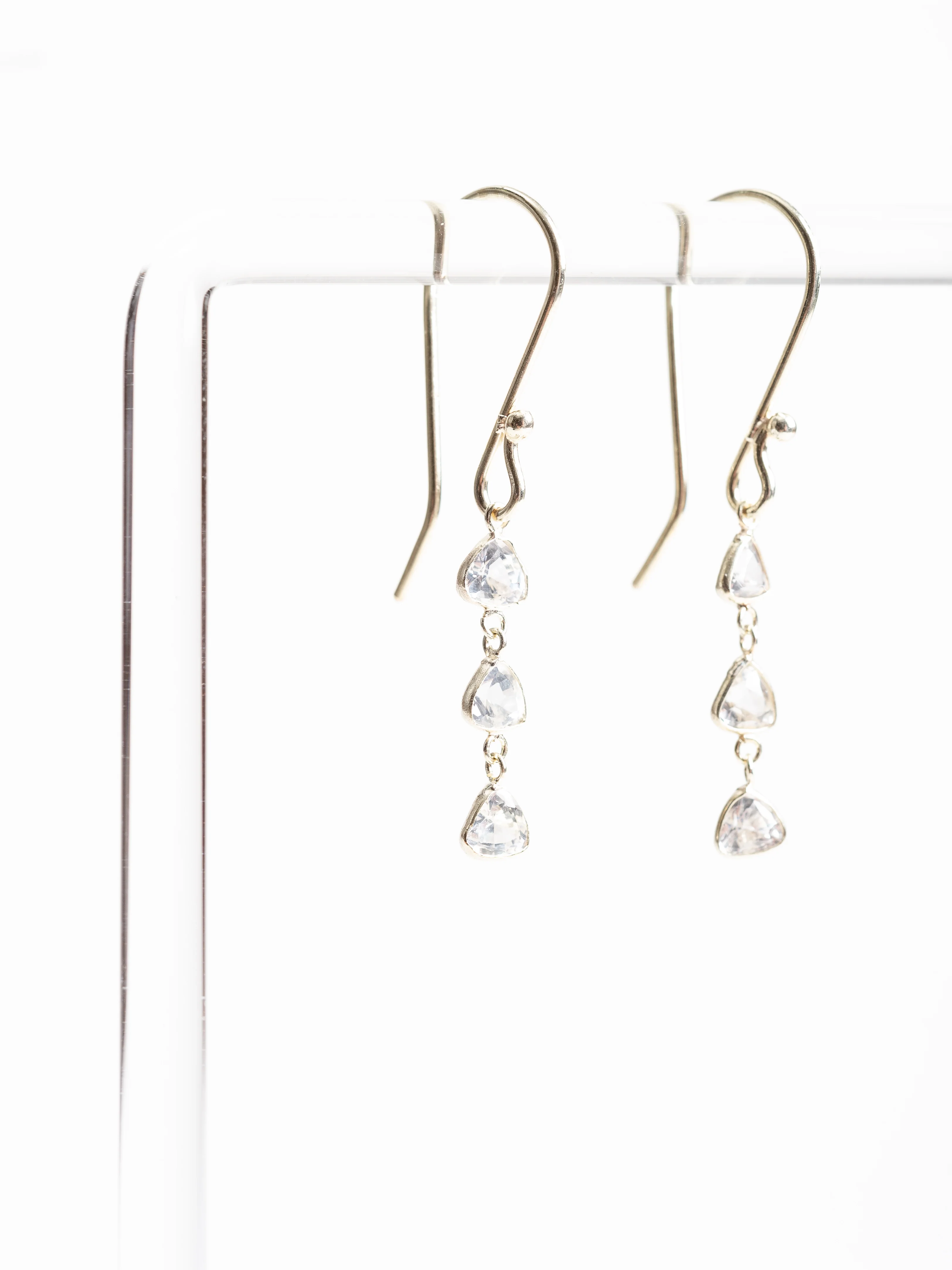 triangle sapphire long earrings - Image 3