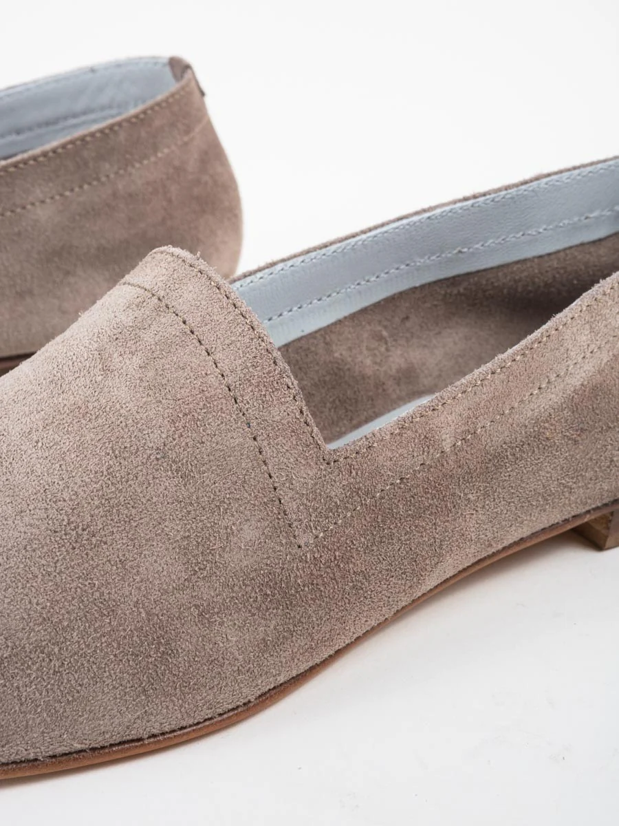 no. 10 flat - mink suede - Image 8
