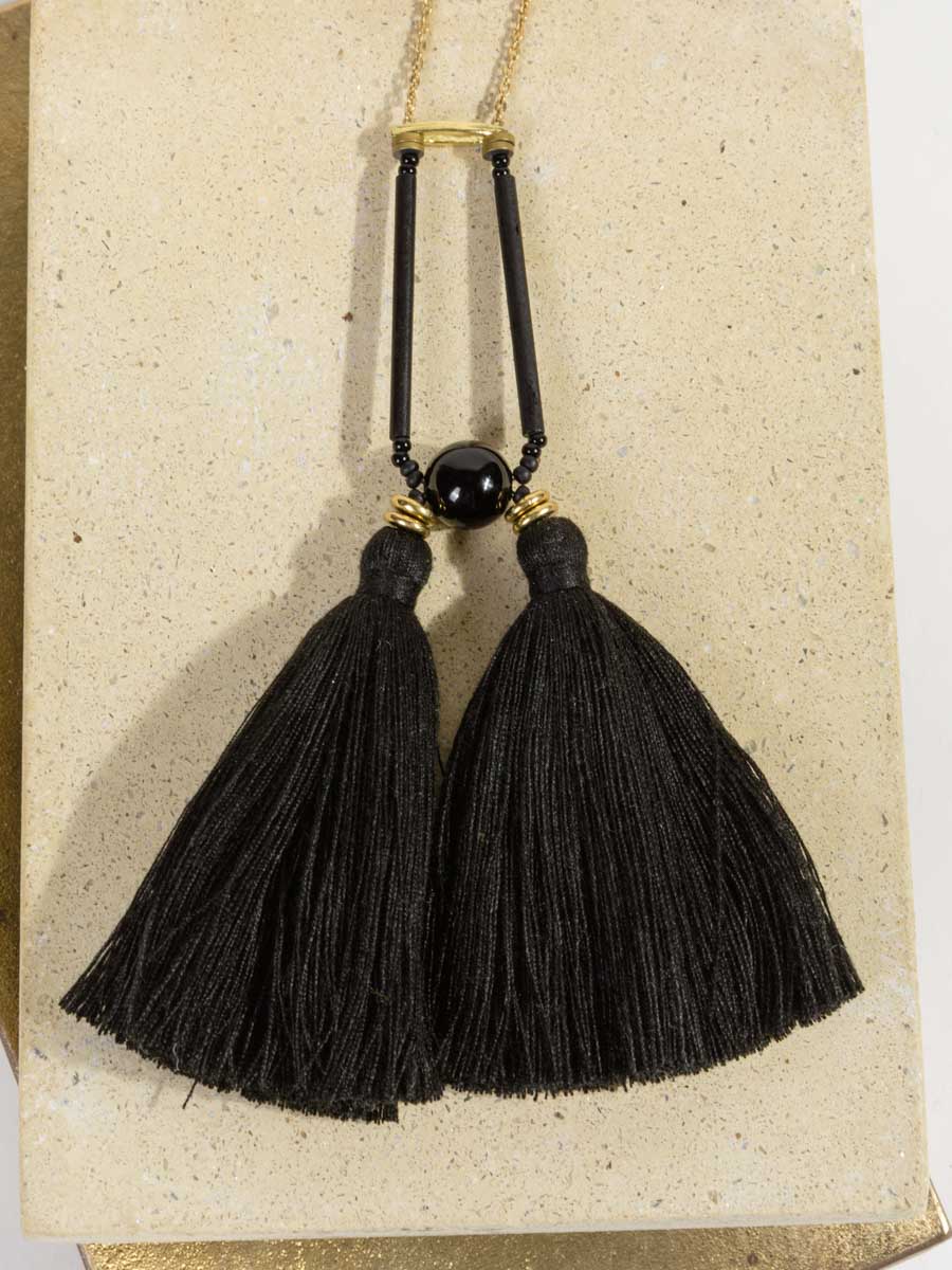 amira necklace - black - Image 4
