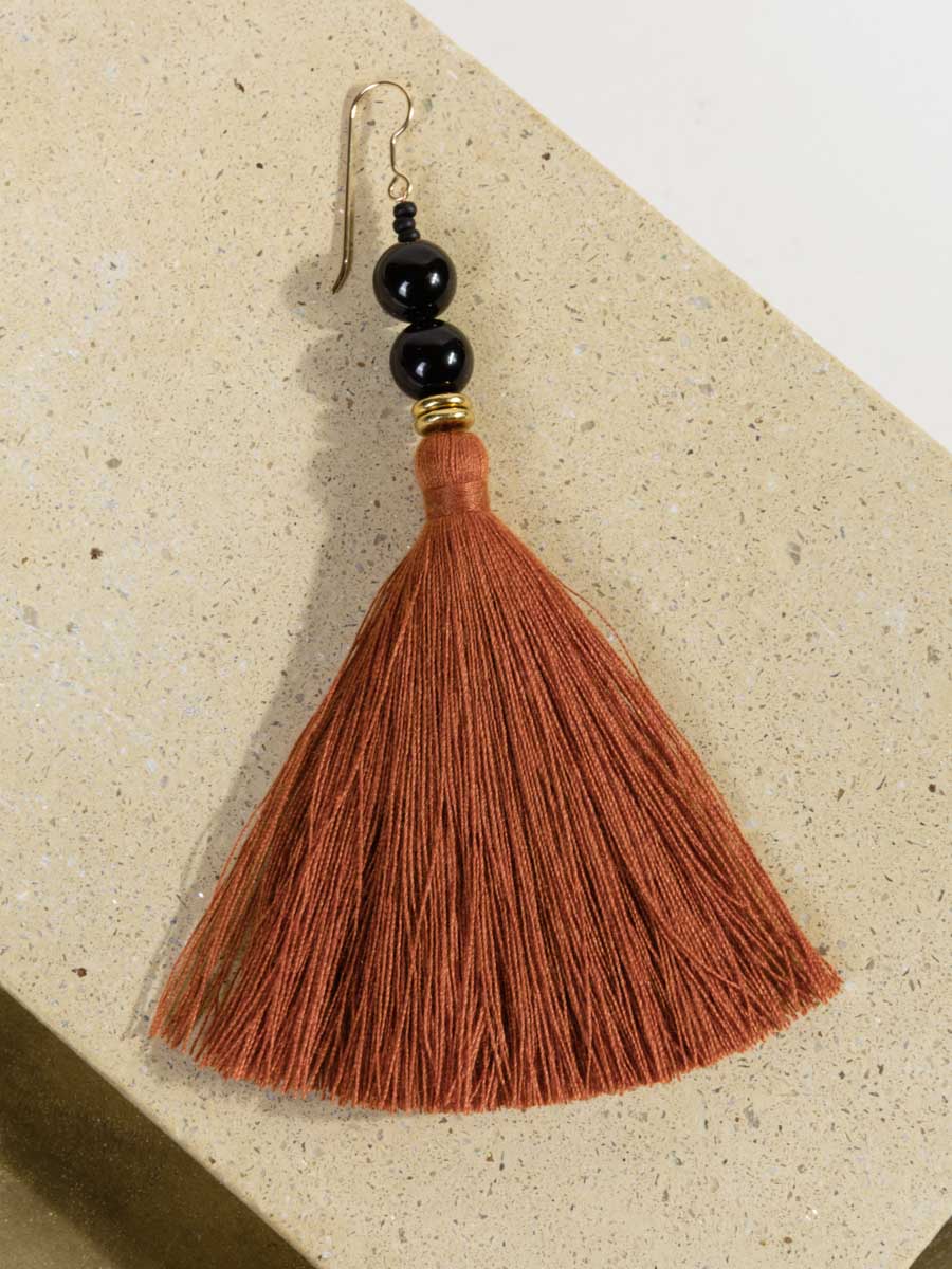 lina earrings - rust/onyx - Image 2