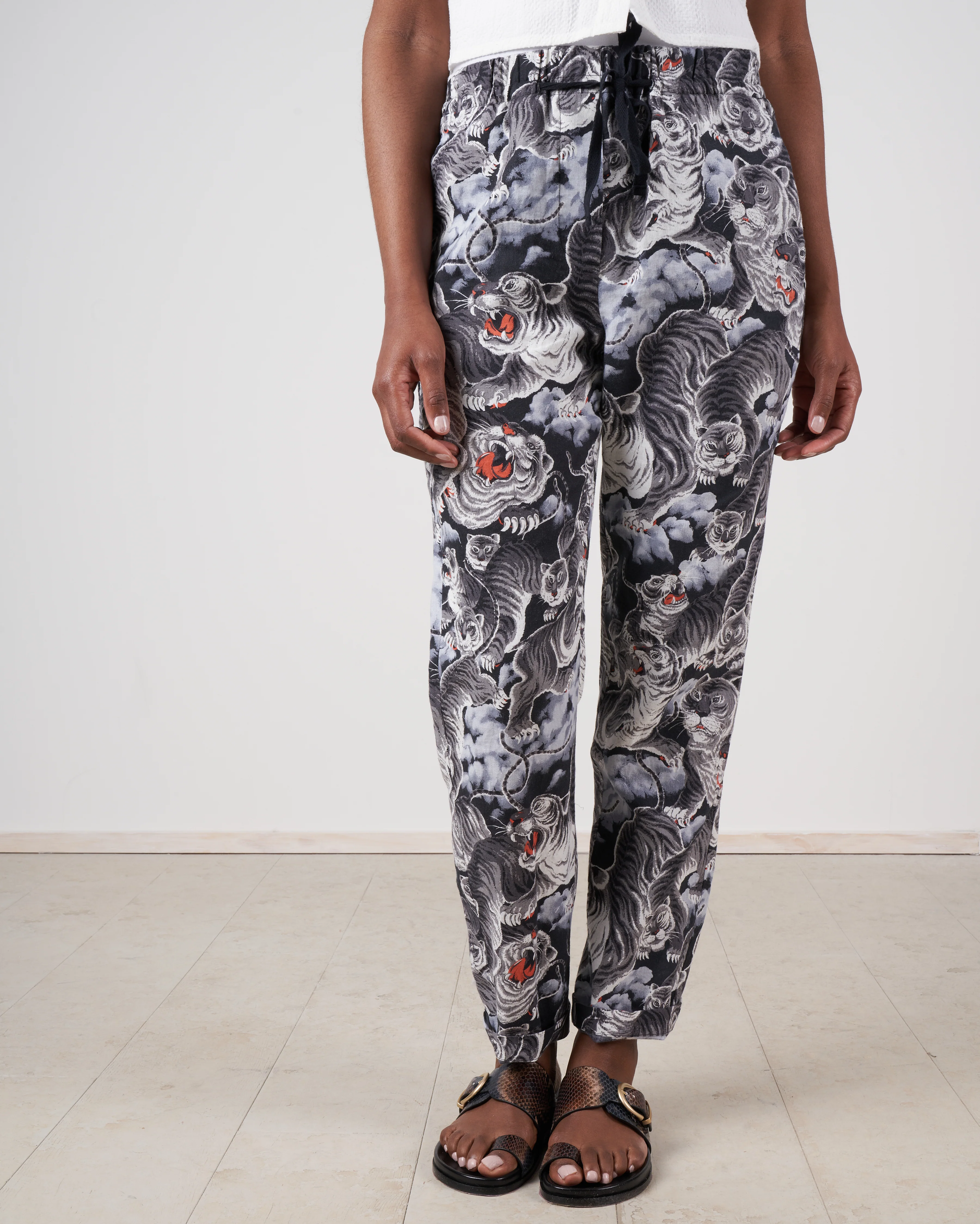 yucca pants - tiger grey - Image 4