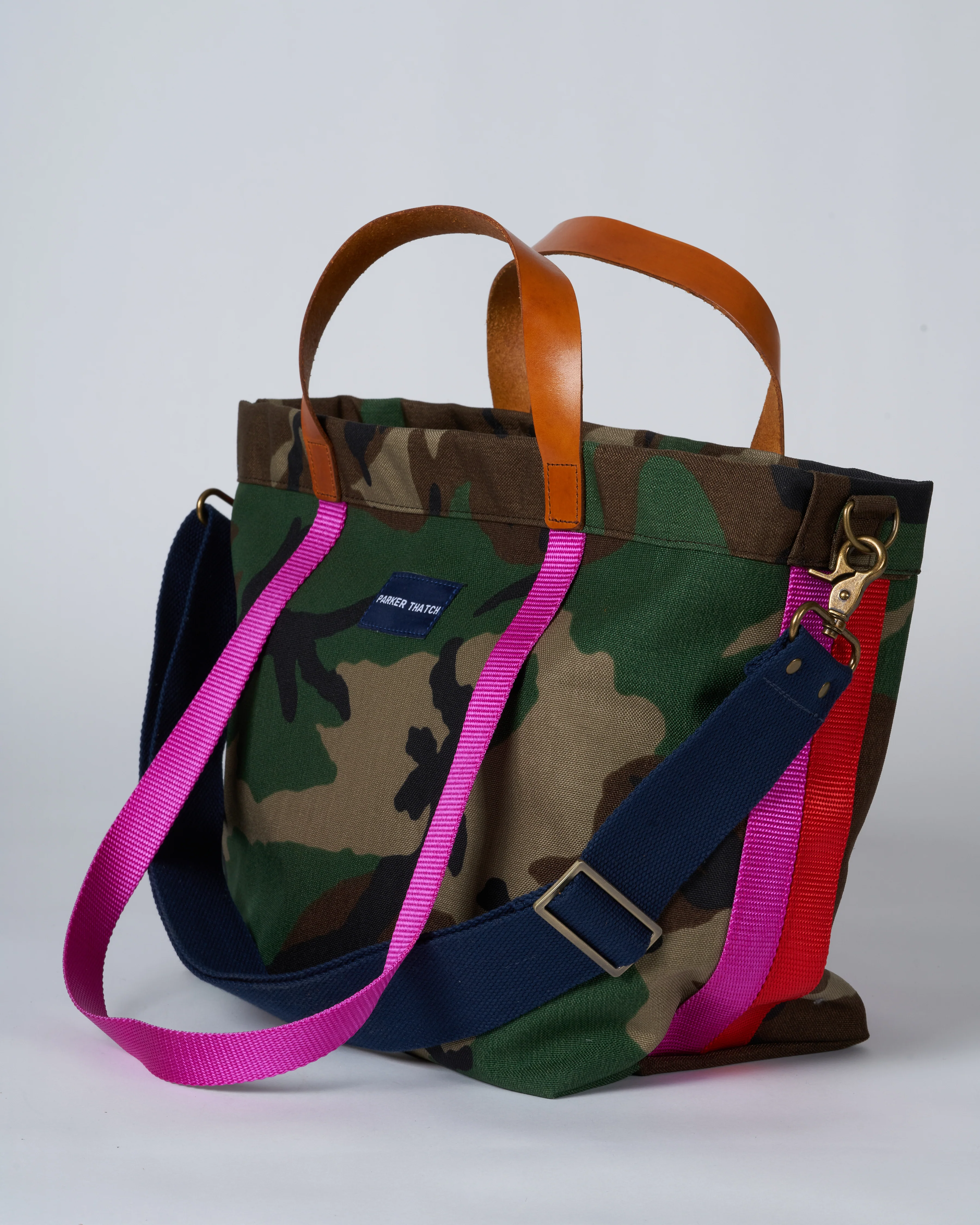 lil easy nylon bag - camo with pink web straps - Image 3
